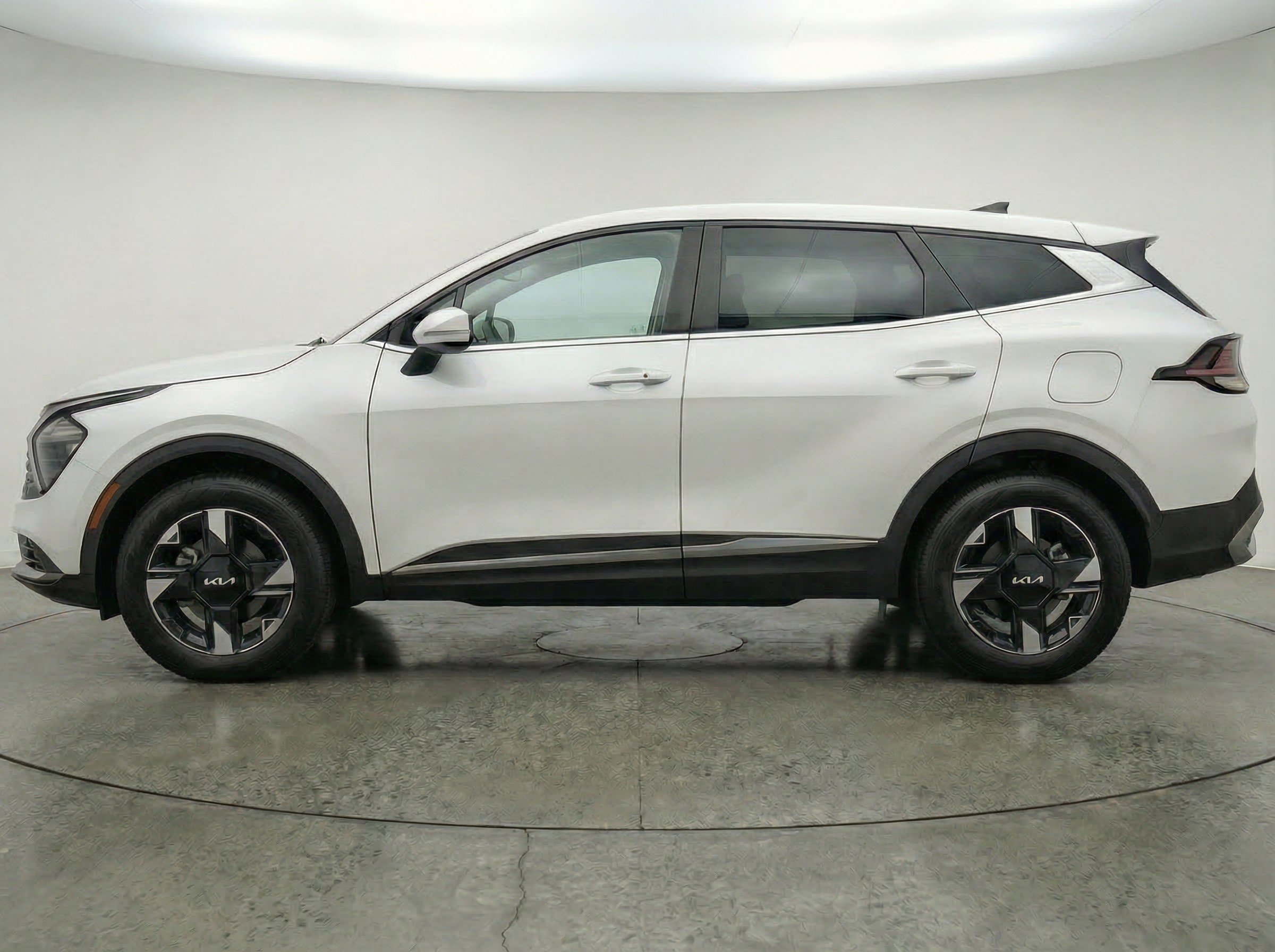 Thumbnail: 2026 Kia Sportage - 5