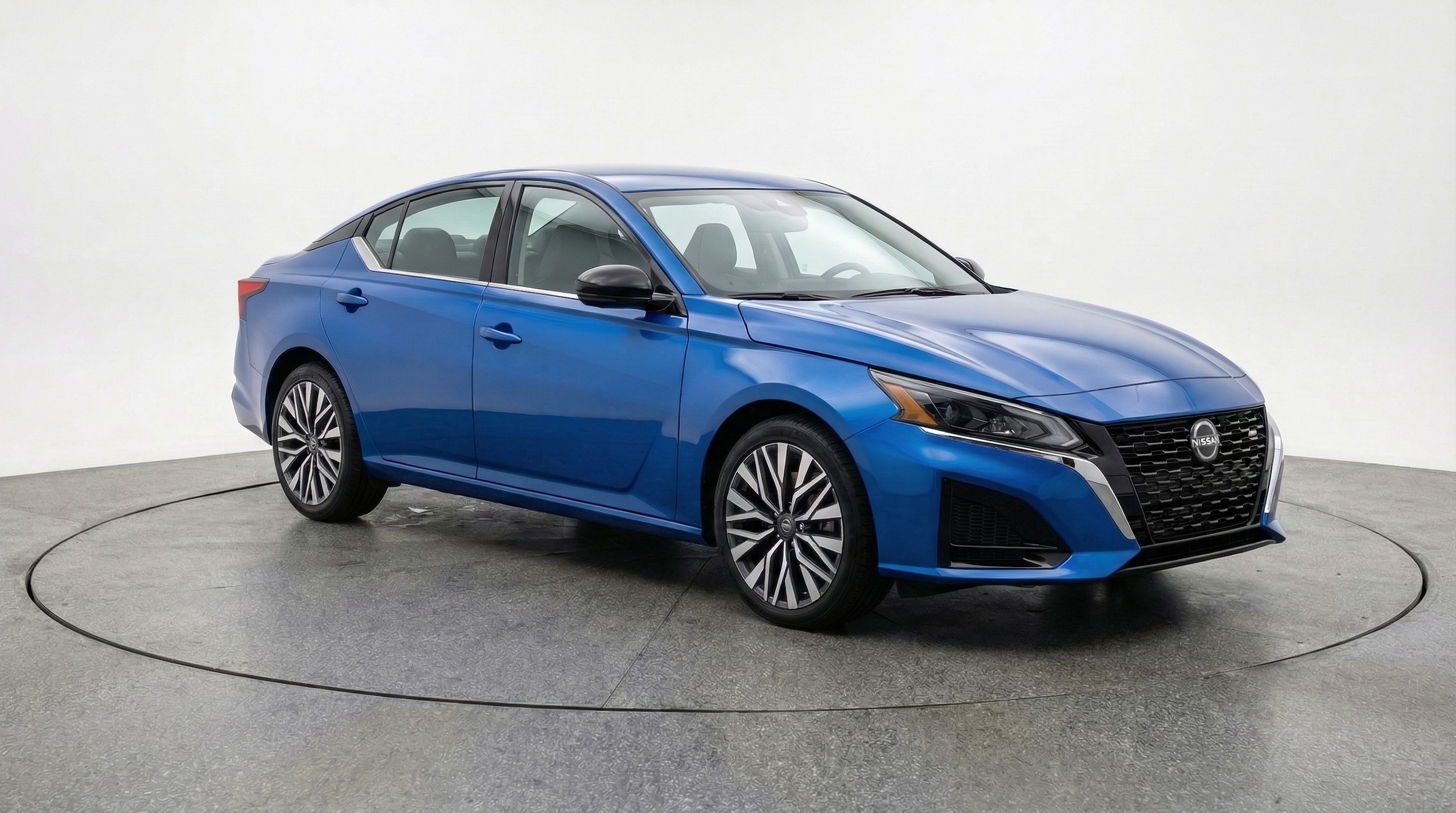 Thumbnail: 2025 Nissan Altima - 1