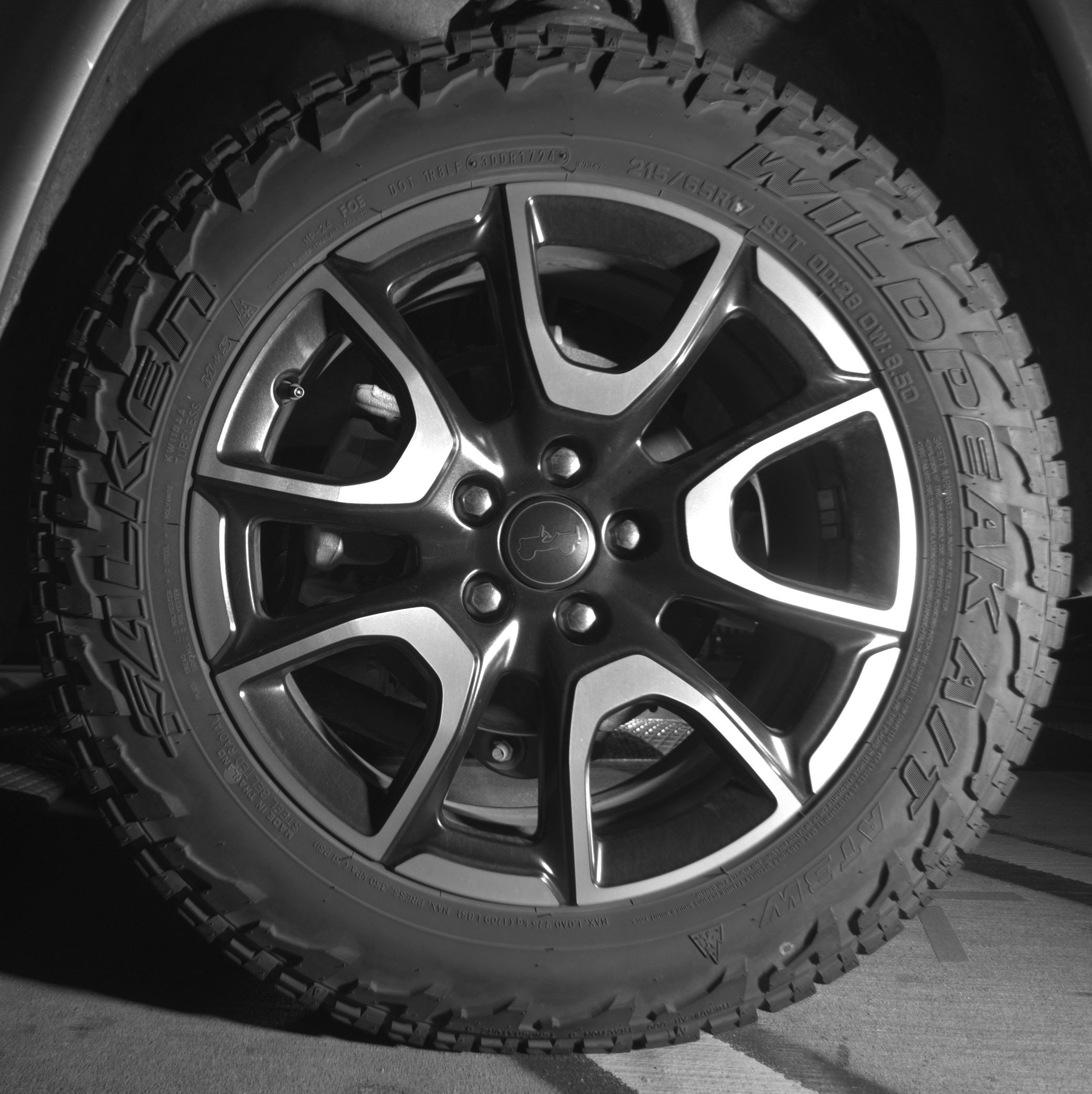 Thumbnail: 2025 Jeep Compass - 14