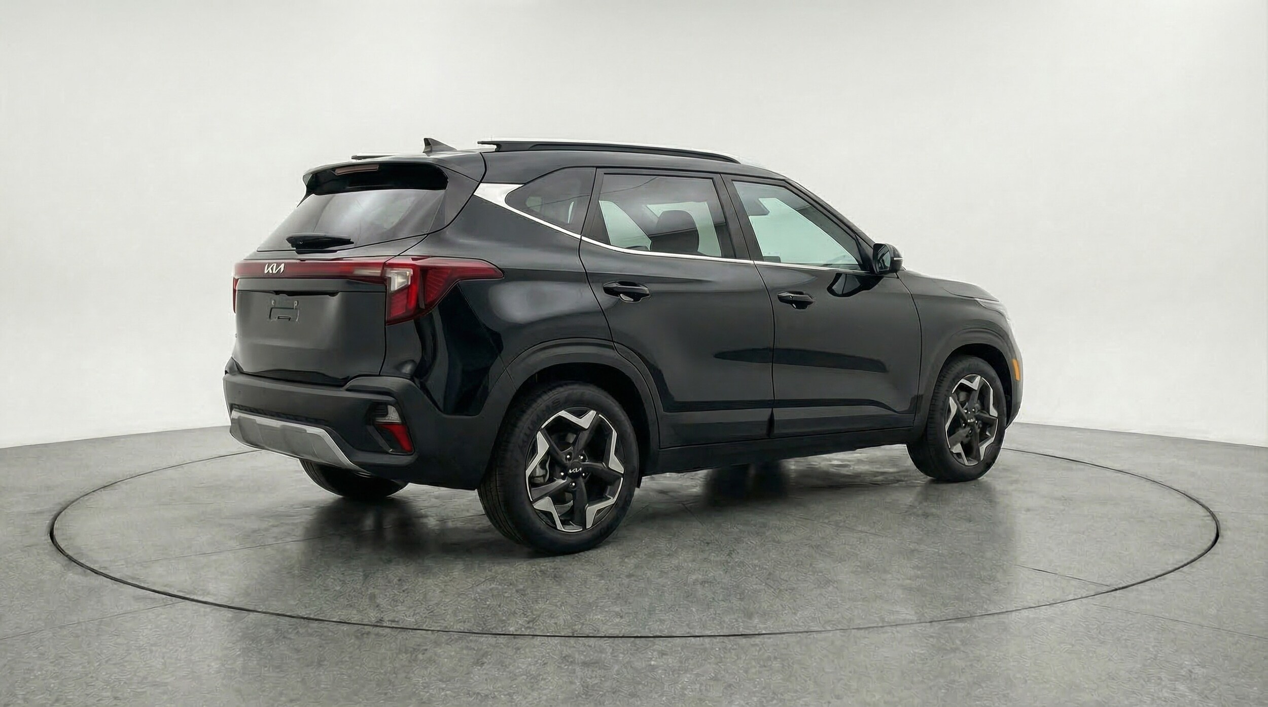 Thumbnail: 2025 Kia Seltos - 7