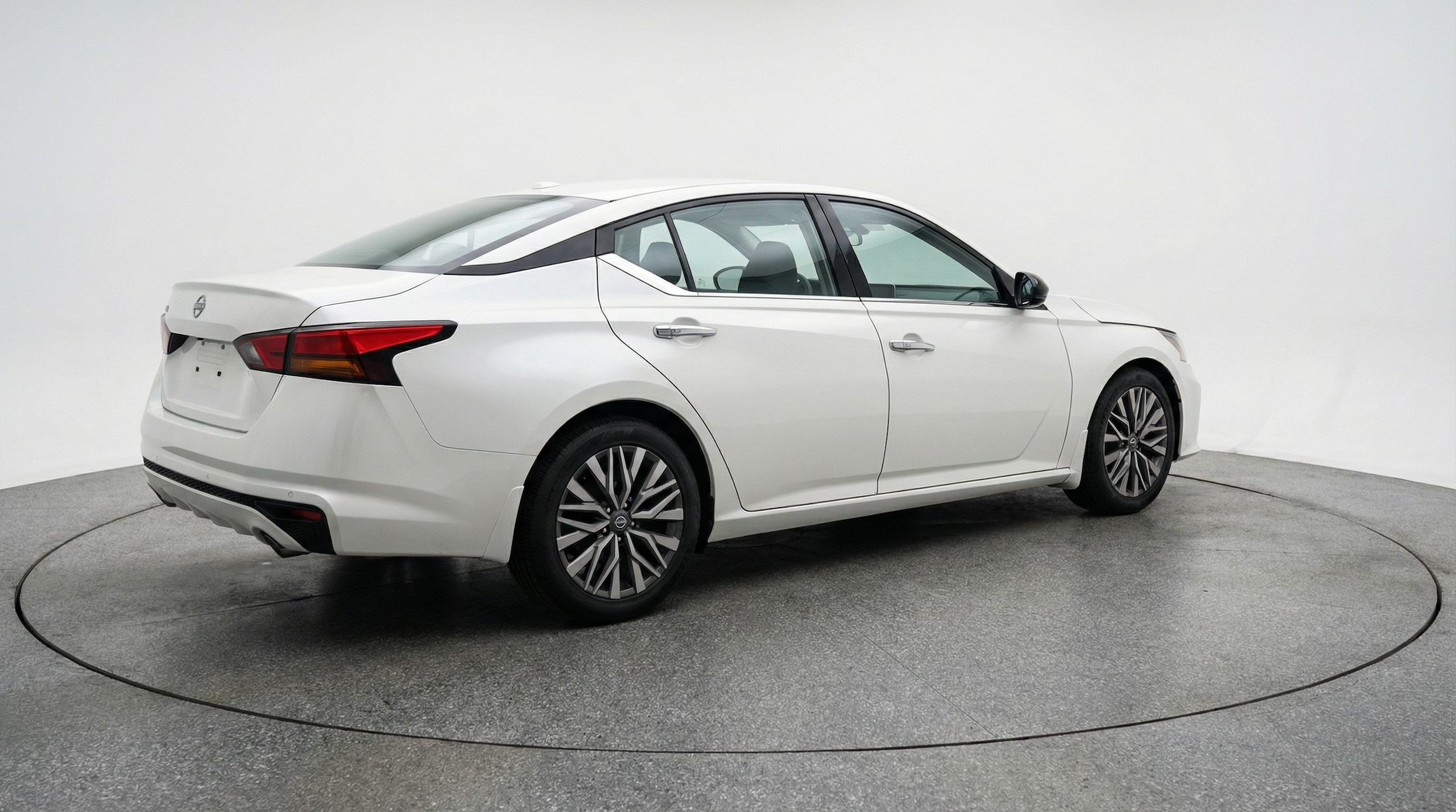 Thumbnail: 2025 Nissan Altima - 7