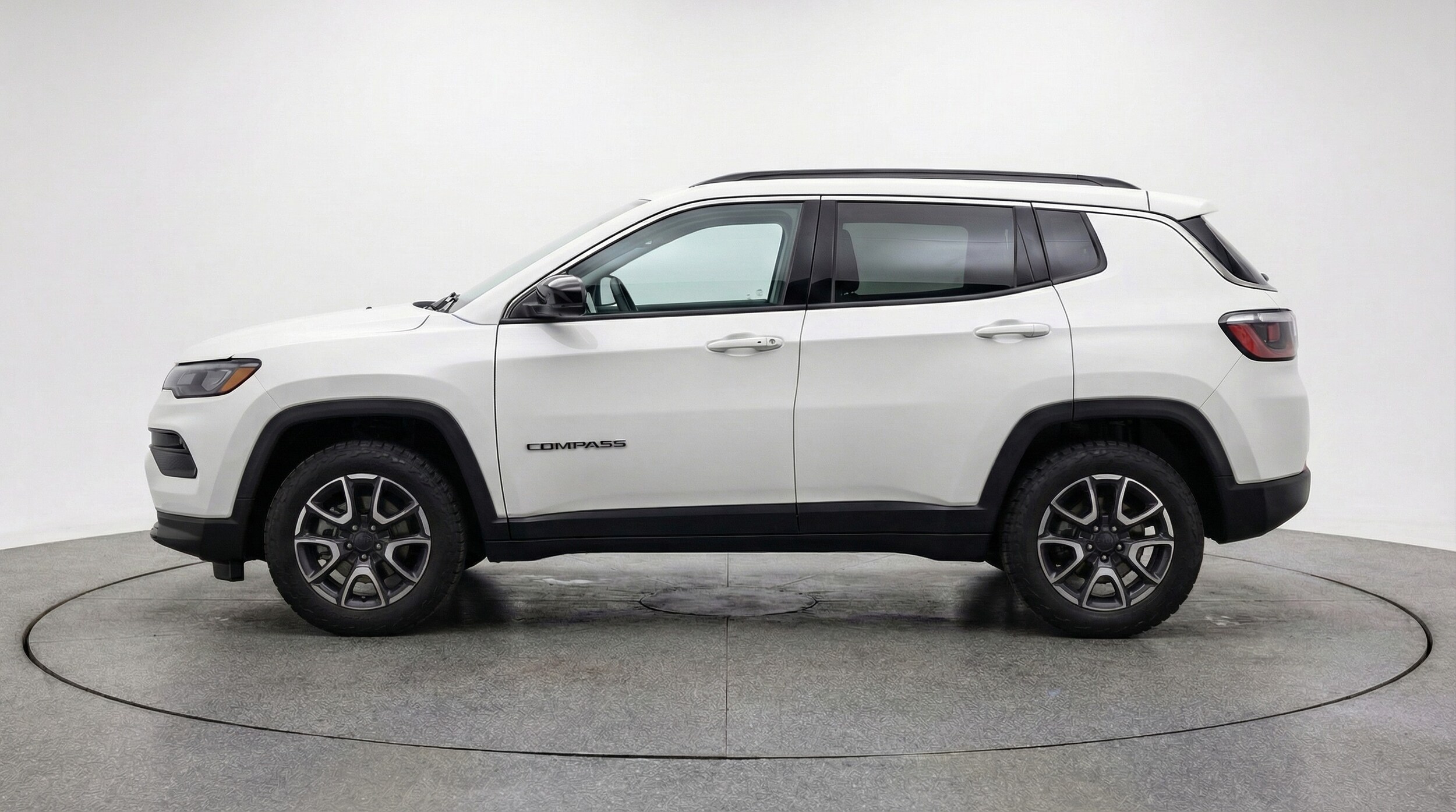 Thumbnail: 2025 Jeep Compass - 4