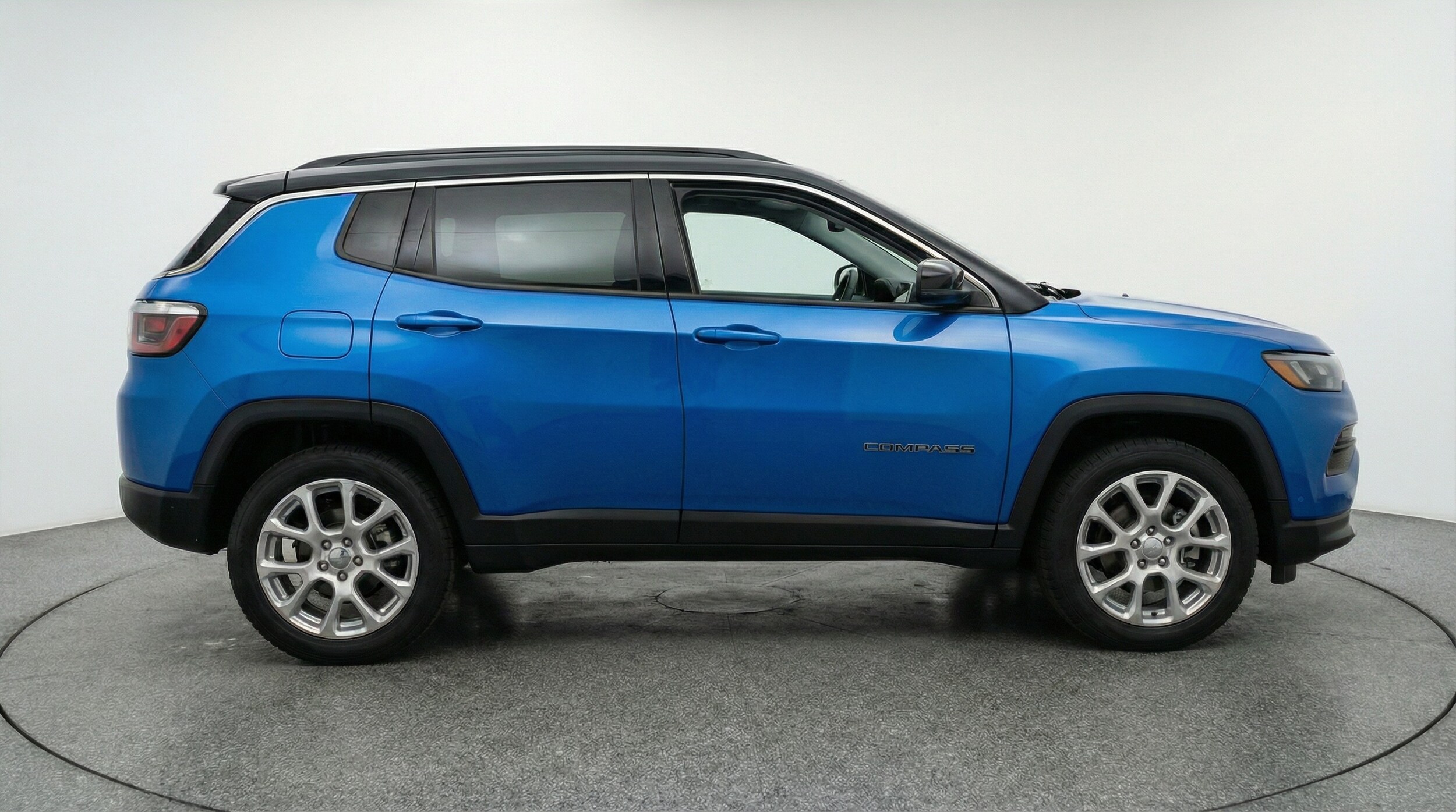 Thumbnail: 2025 Jeep Compass - 8
