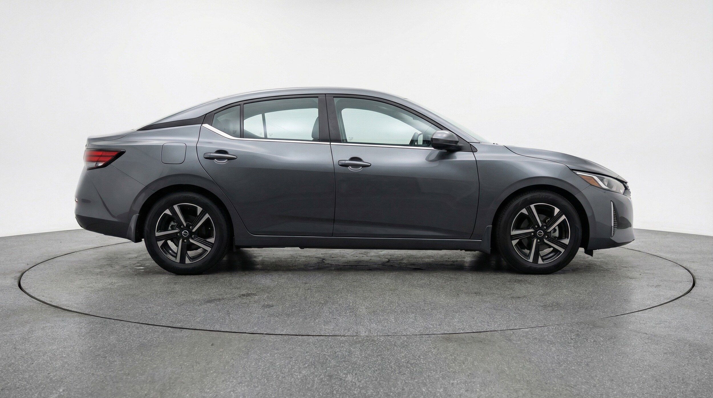 Thumbnail: 2025 Nissan Sentra - 11