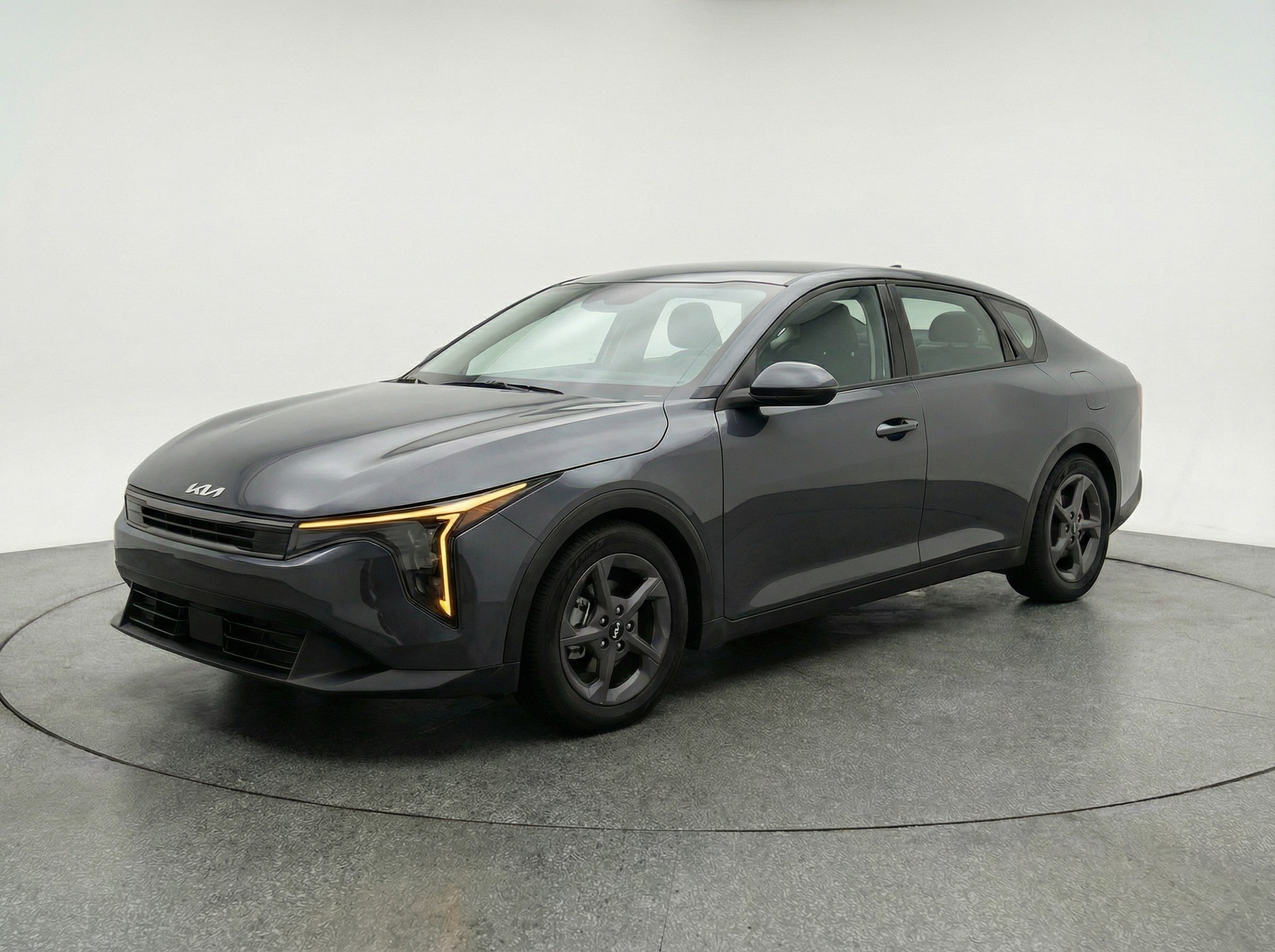 Thumbnail: 2025 Kia K4 - 3