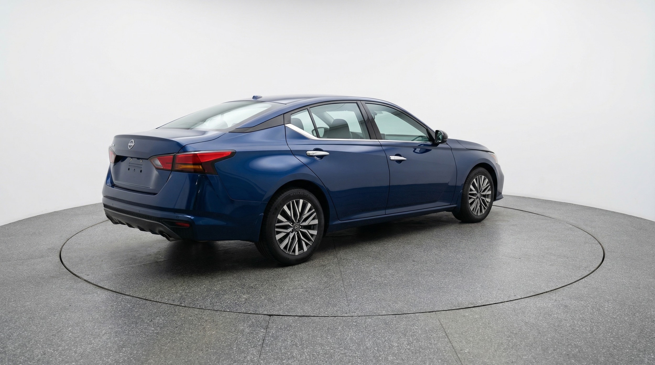 Thumbnail: 2025 Nissan Altima - 7