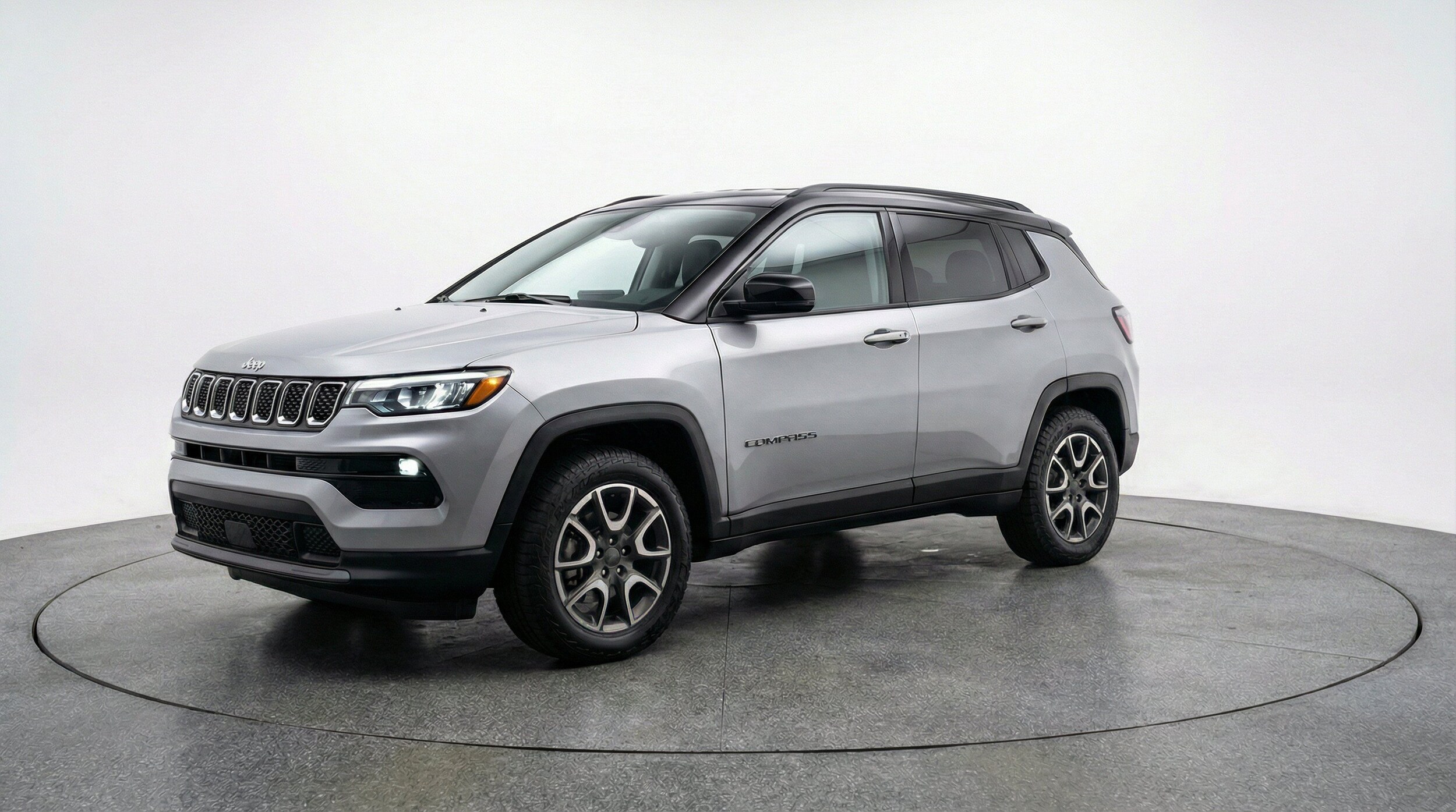 Thumbnail: 2025 Jeep Compass - 3