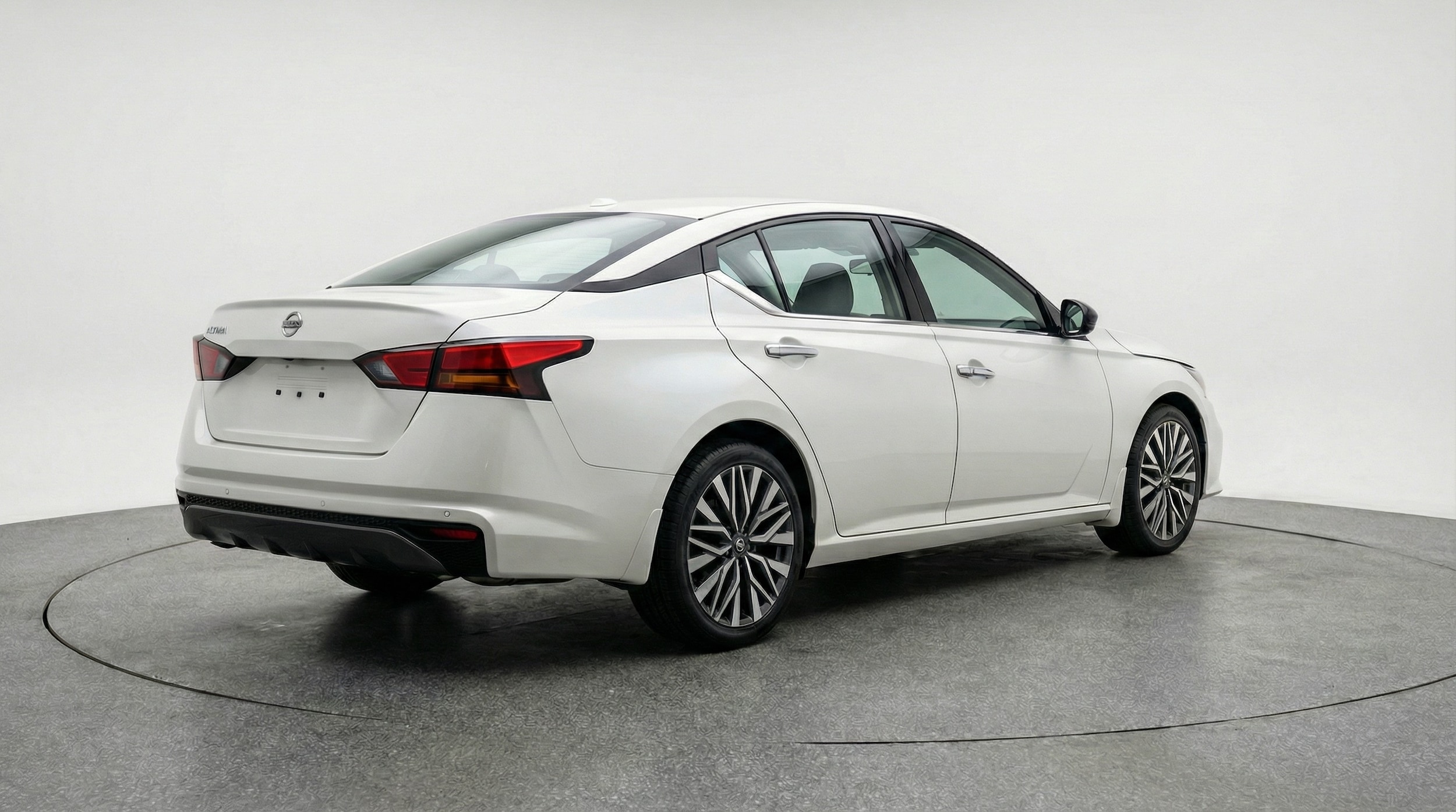 Thumbnail: 2025 Nissan Altima - 7