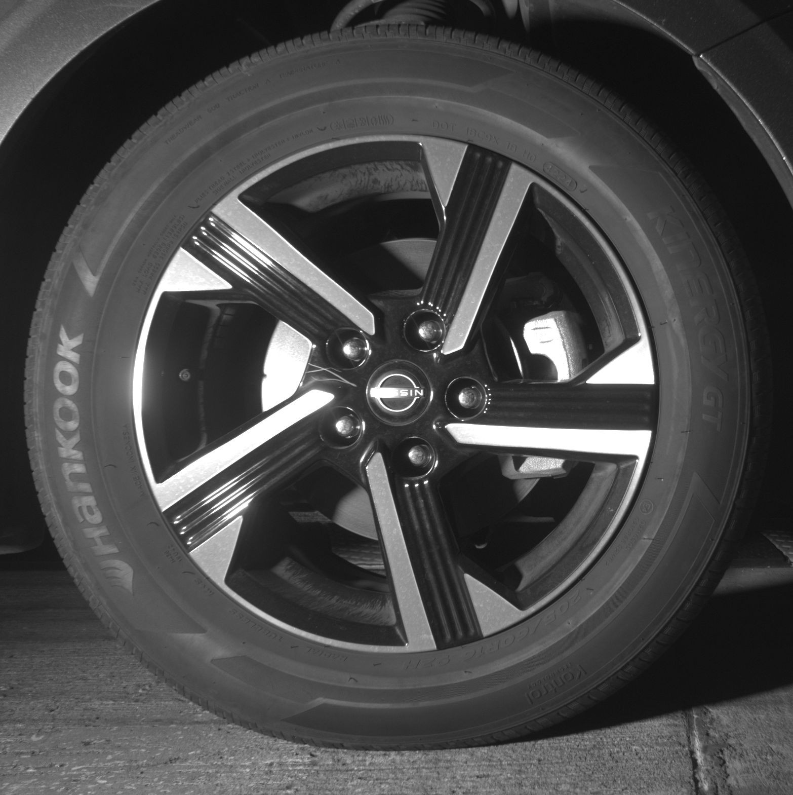 Thumbnail: 2025 Nissan Sentra - 10