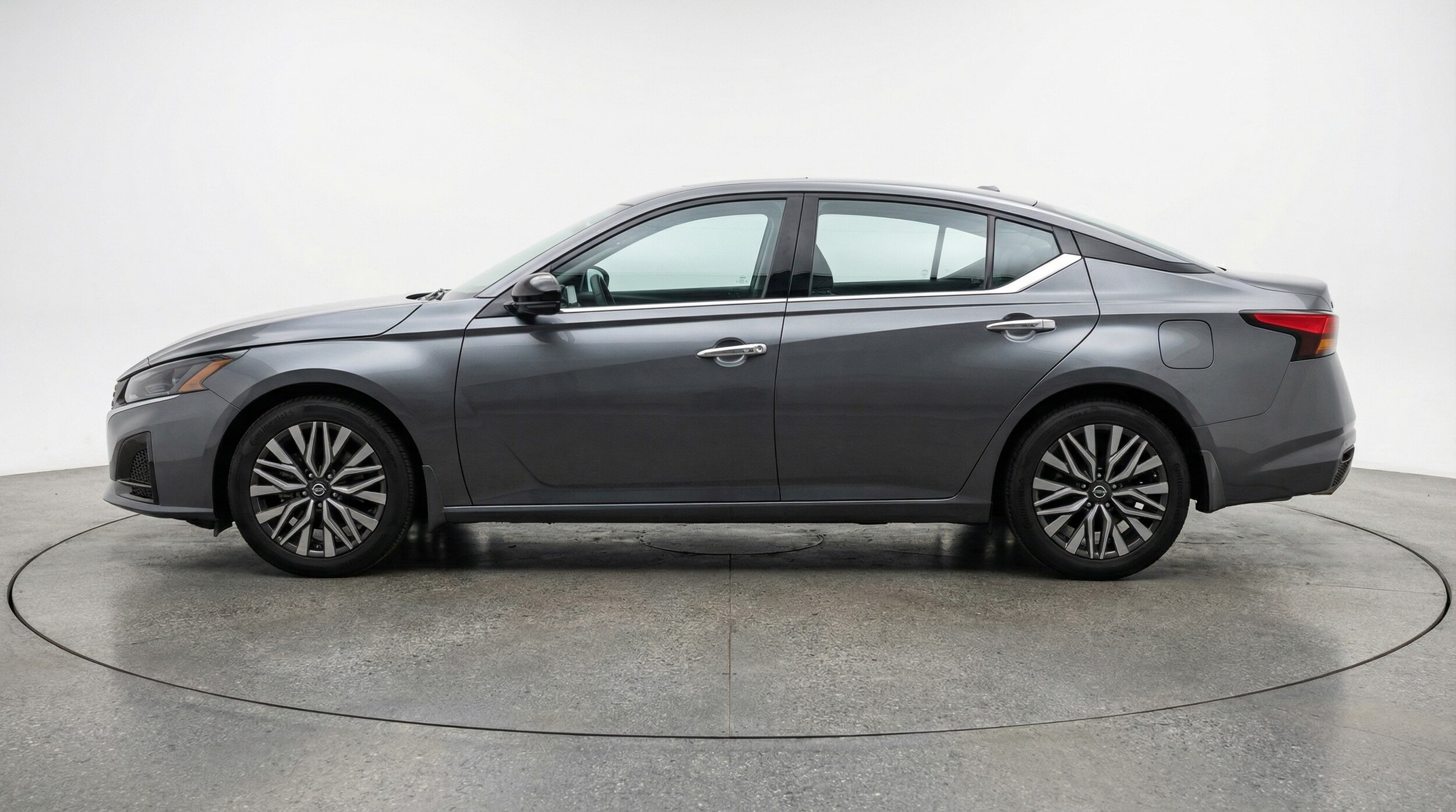 Thumbnail: 2025 Nissan Altima - 4