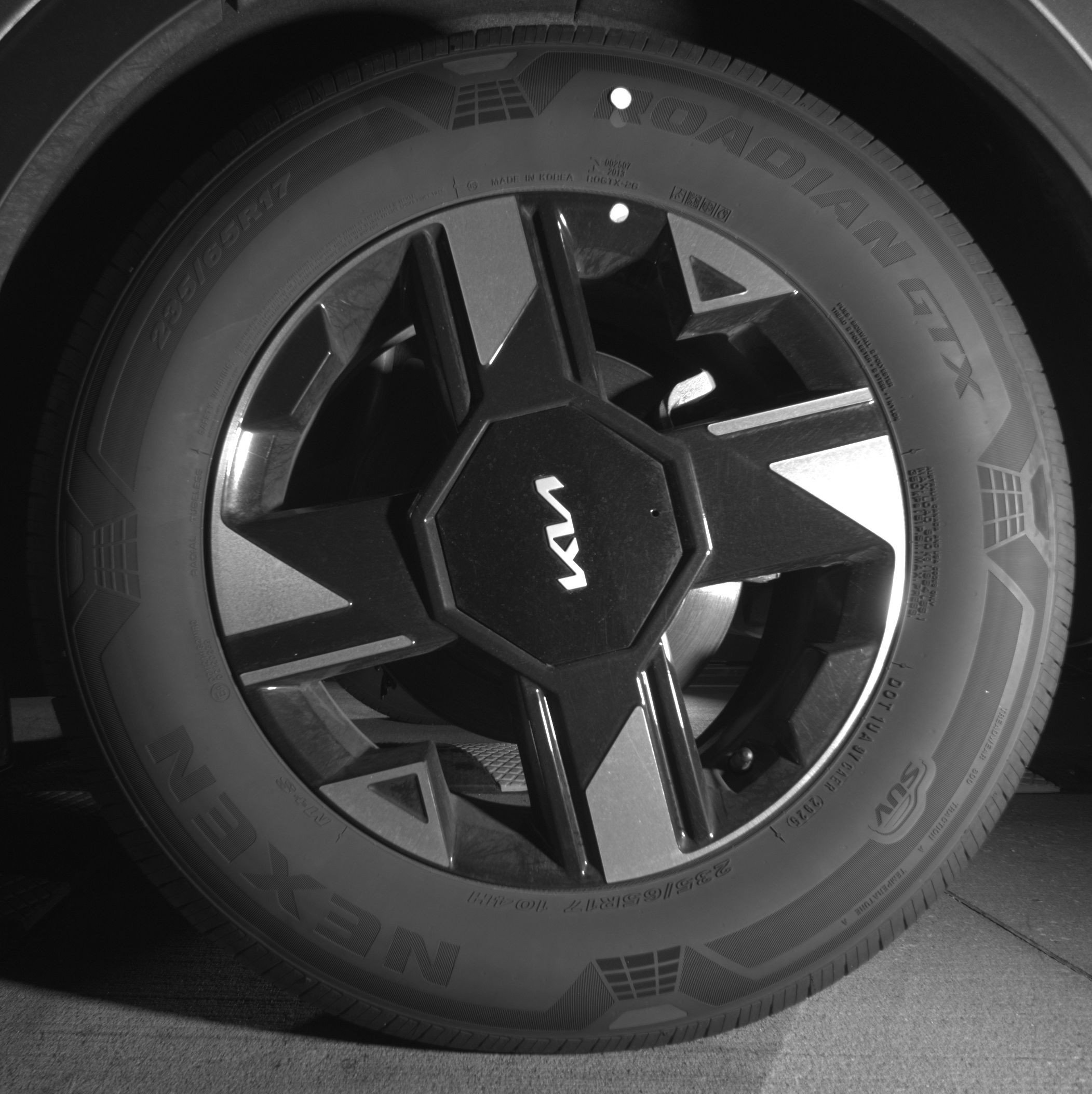 Thumbnail: 2026 Kia Sportage - 14