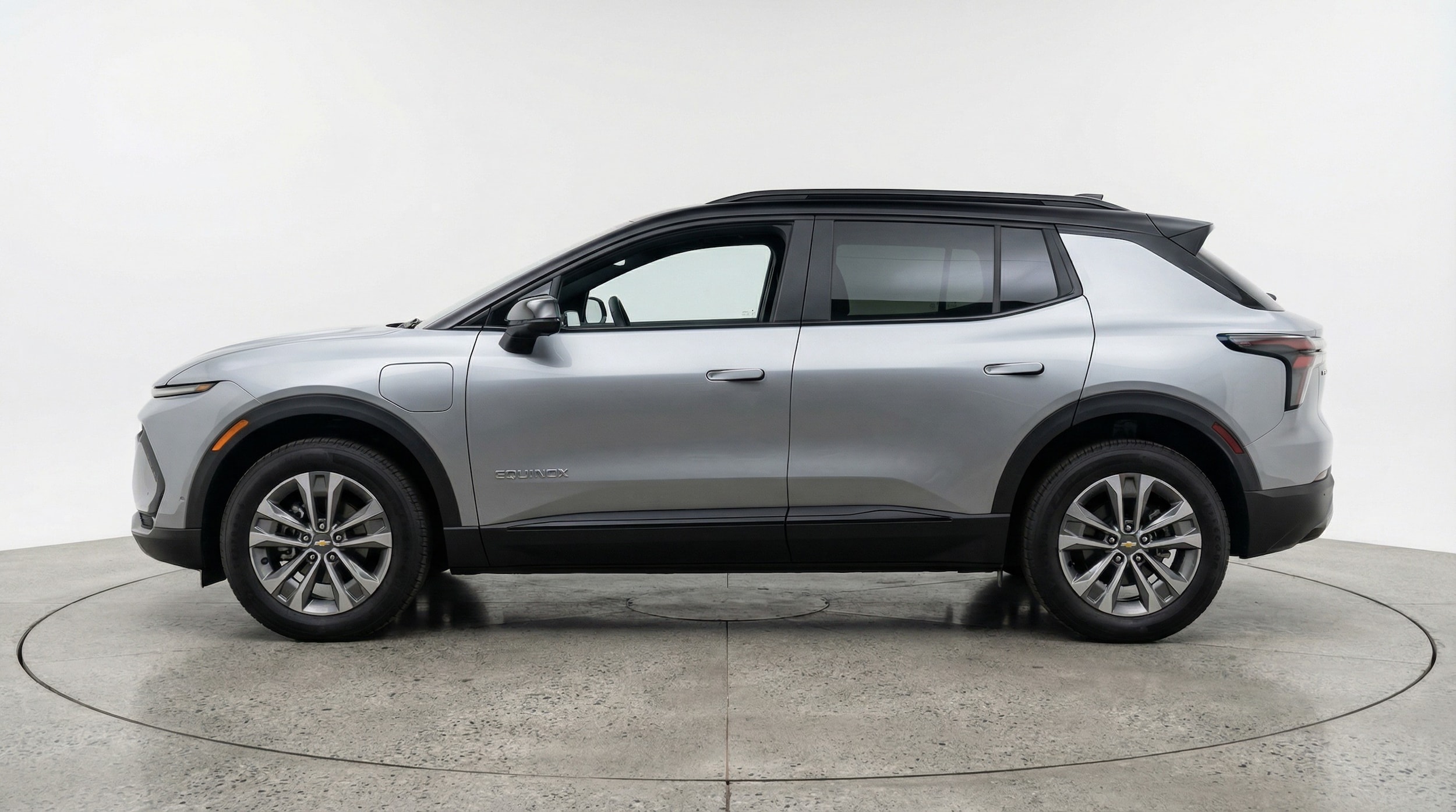 Thumbnail: 2025 Chevrolet Equinox - 4