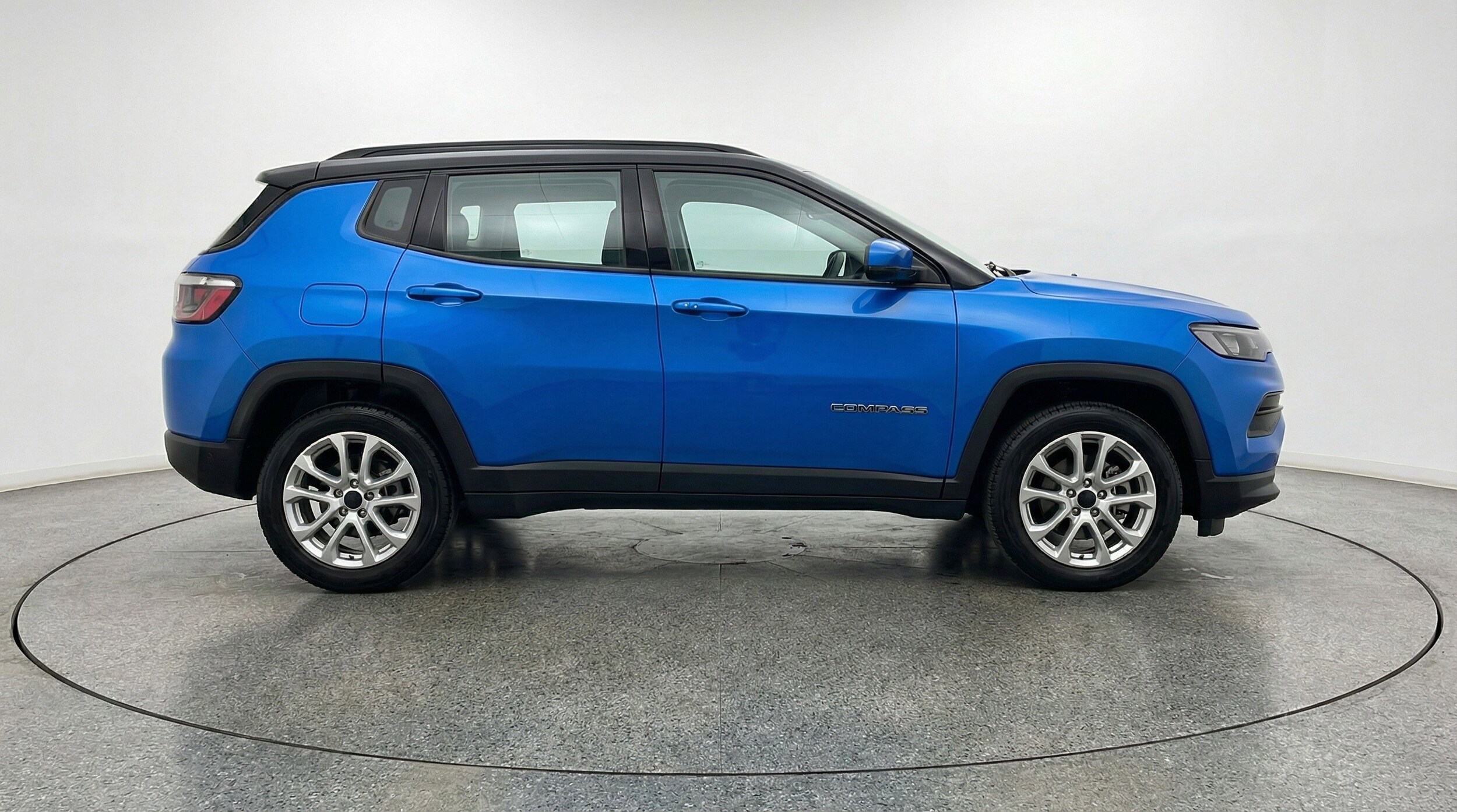 Thumbnail: 2025 Jeep Compass - 11