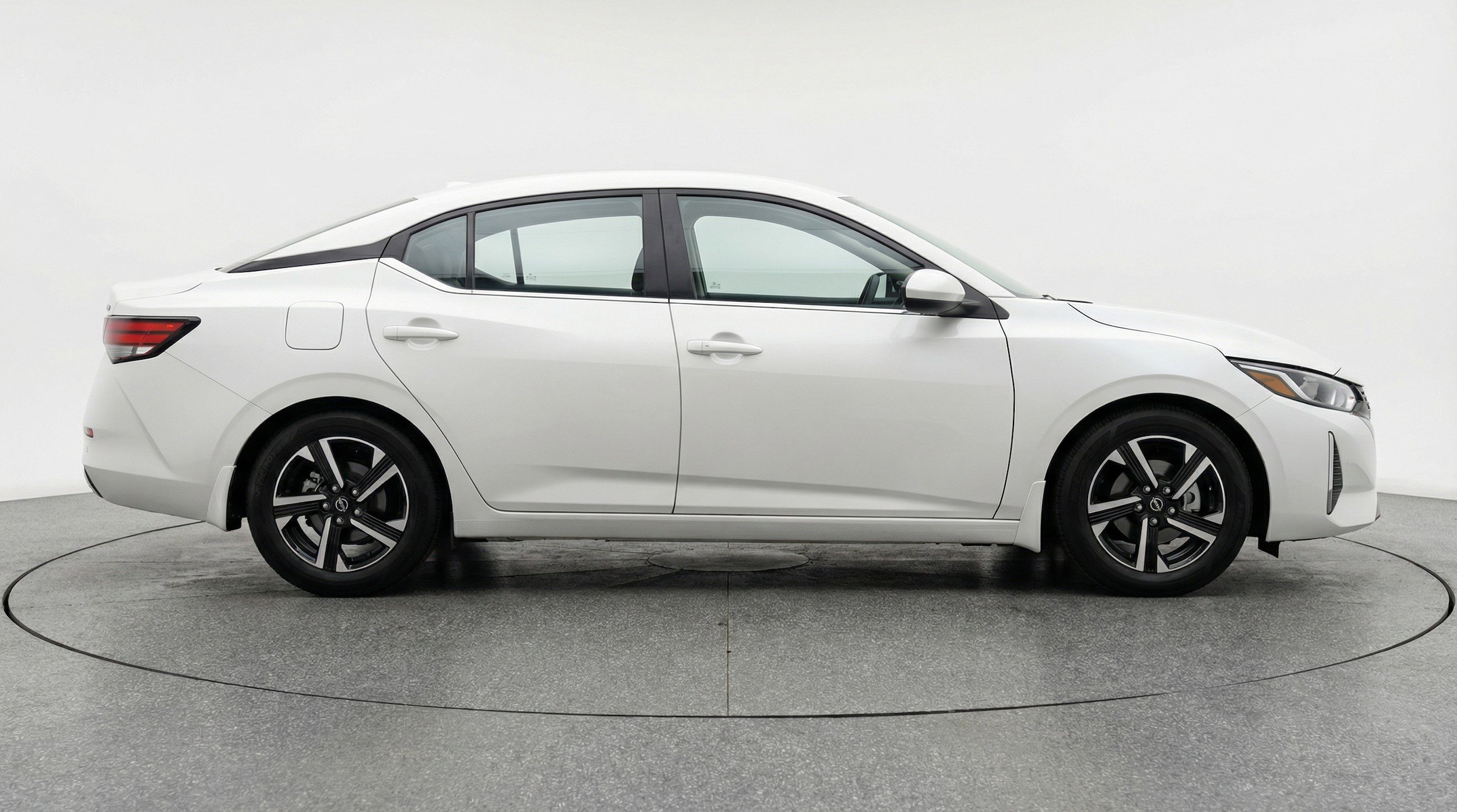 Thumbnail: 2025 Nissan Sentra - 11