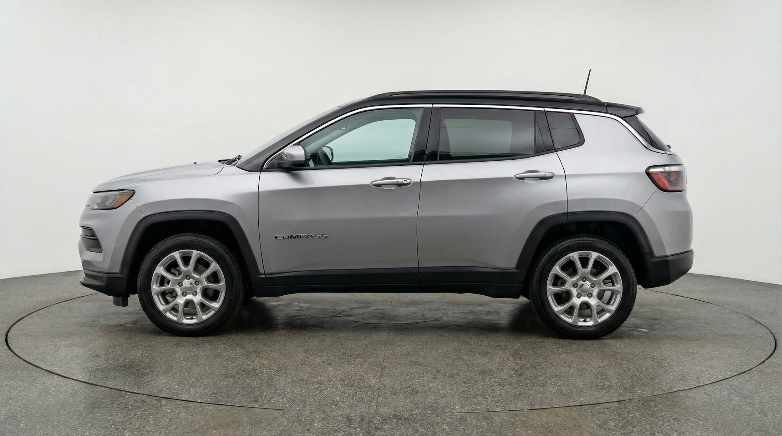 Thumbnail: 2025 Jeep Compass - 4