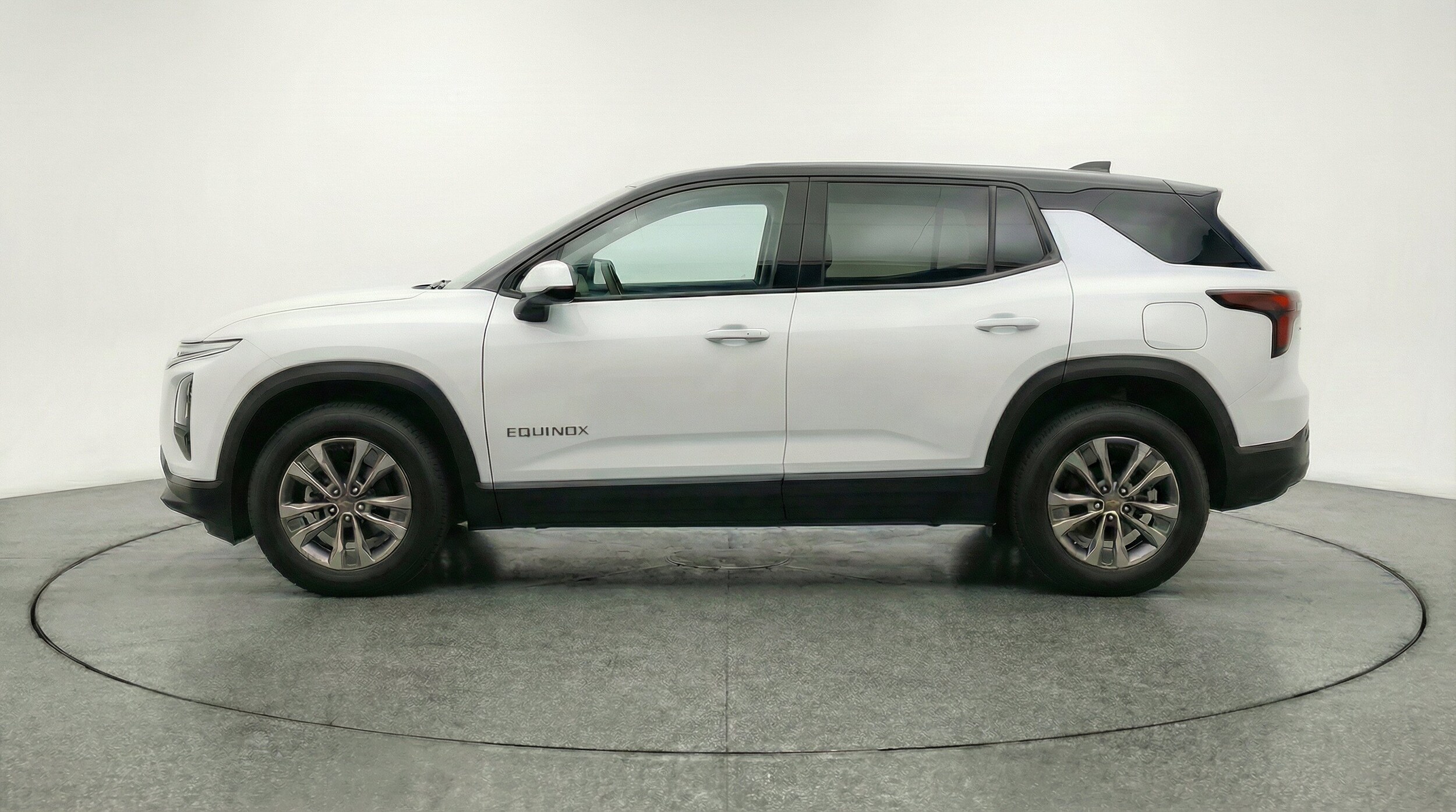 Thumbnail: 2025 Chevrolet Equinox - 5