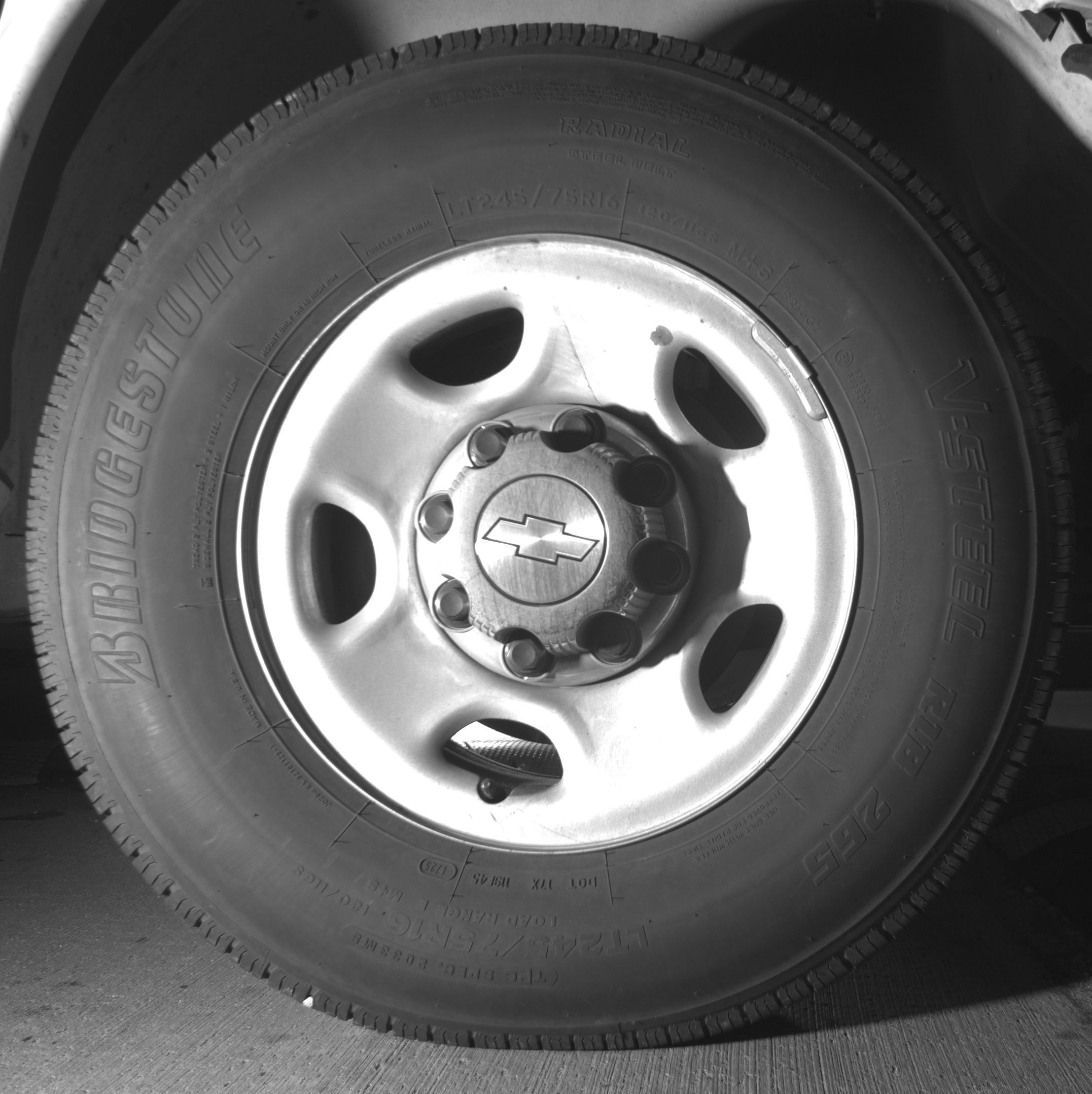 Thumbnail: 2025 Chevrolet Express - 10