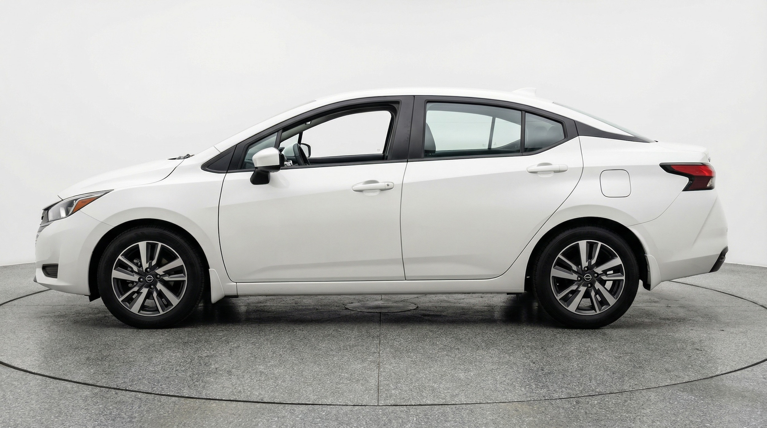 Thumbnail: 2025 Nissan Versa - 4