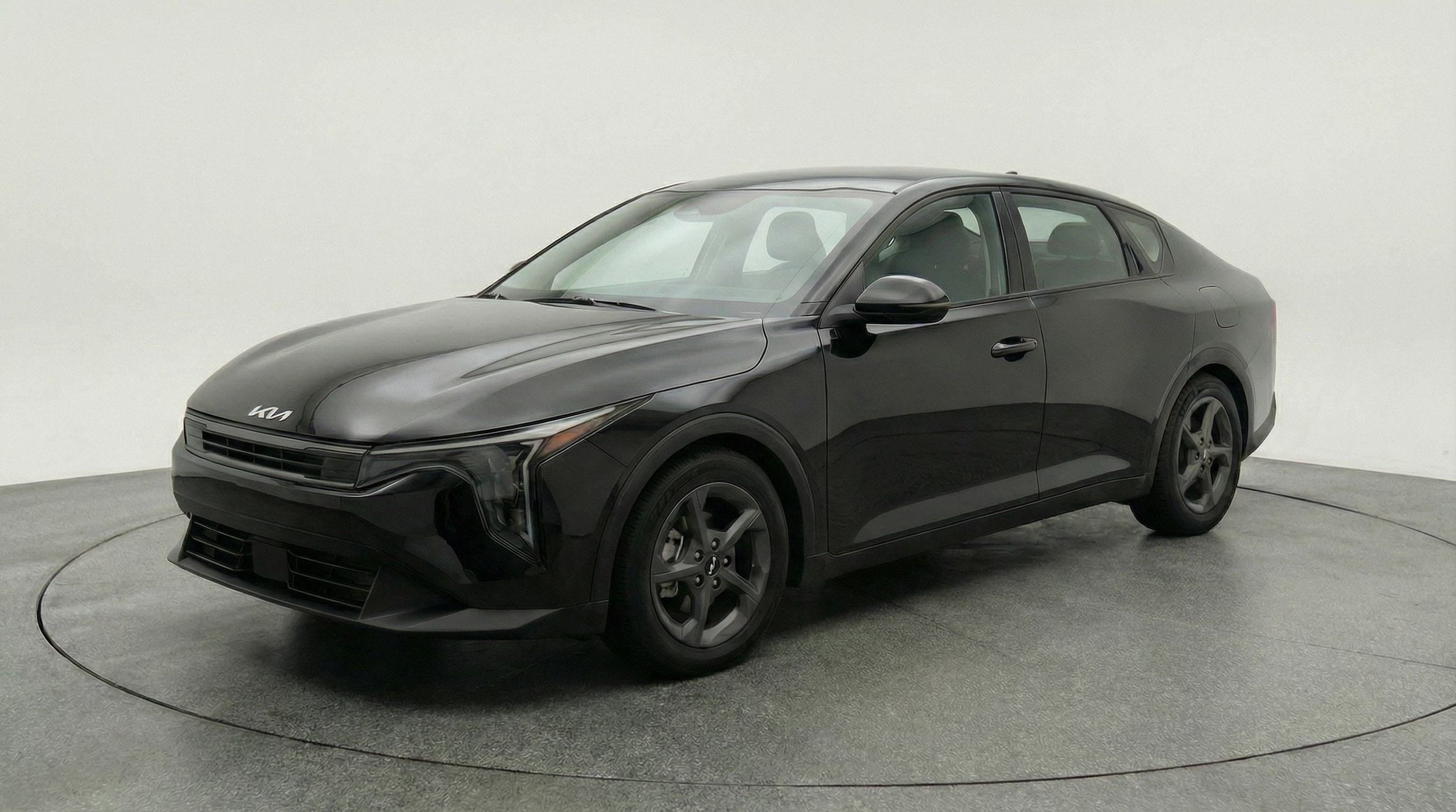 Thumbnail: 2025 Kia K4 - 3