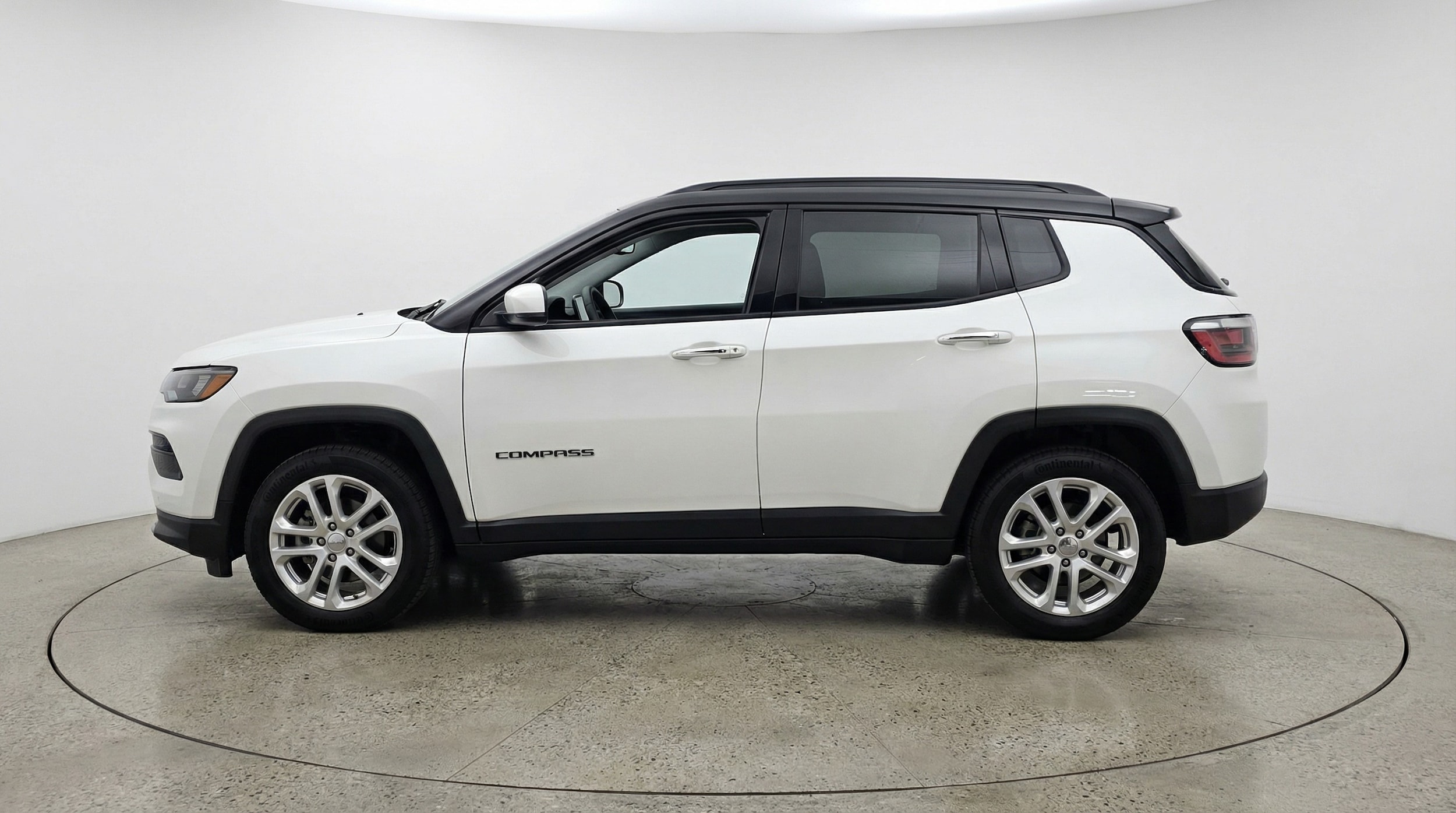 Thumbnail: 2025 Jeep Compass - 4