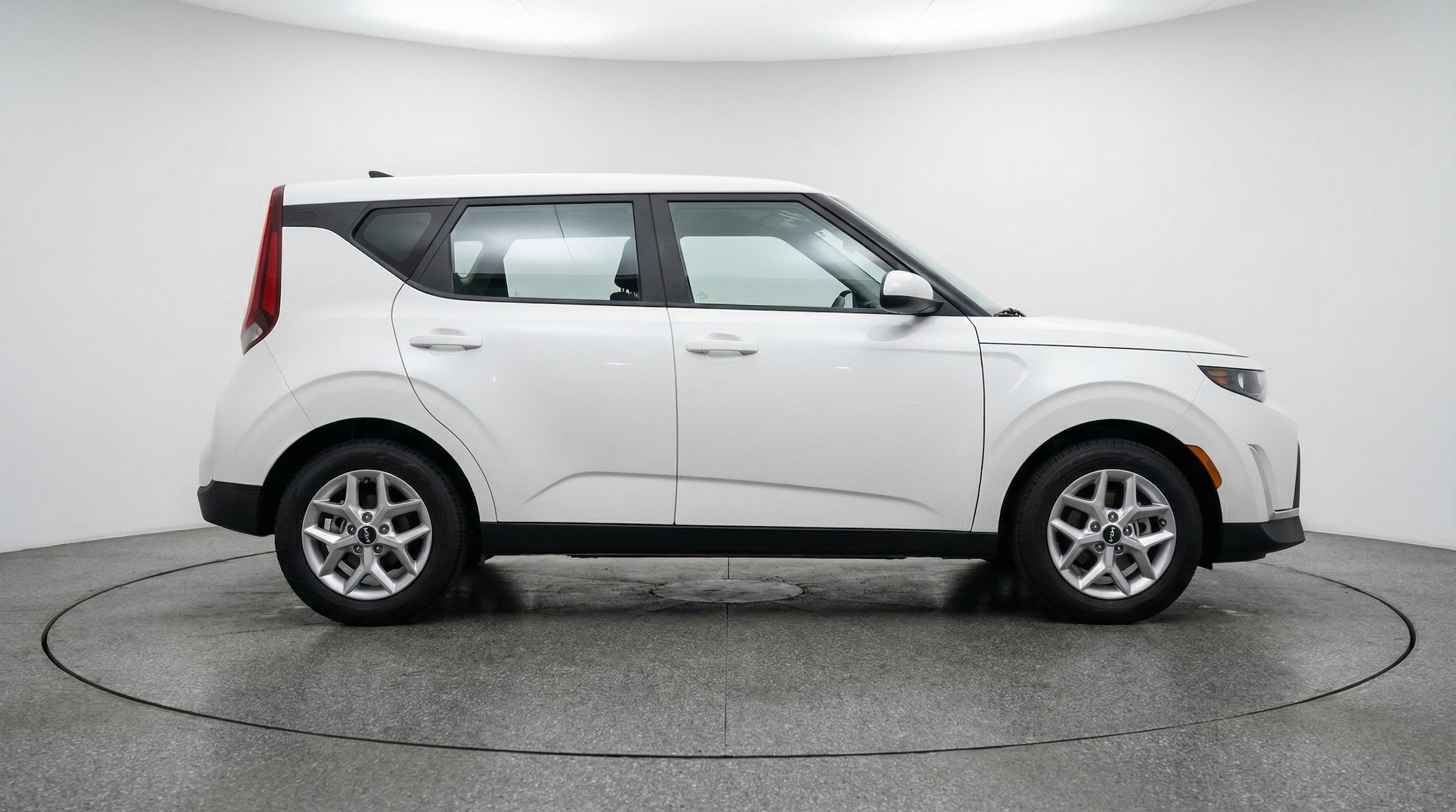 Thumbnail: 2025 Kia Soul - 8