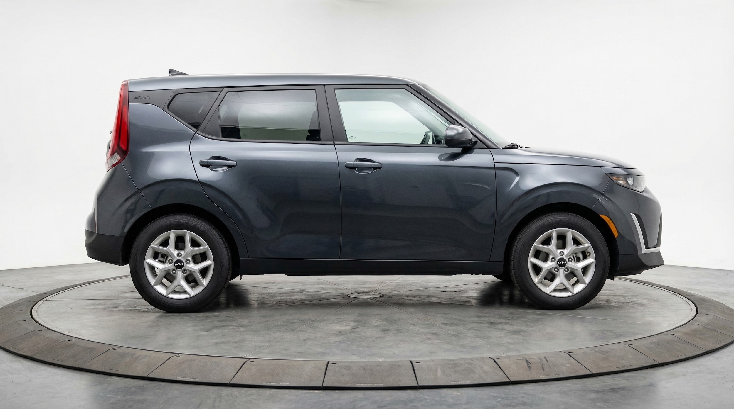 Thumbnail: 2025 Kia Soul - 8