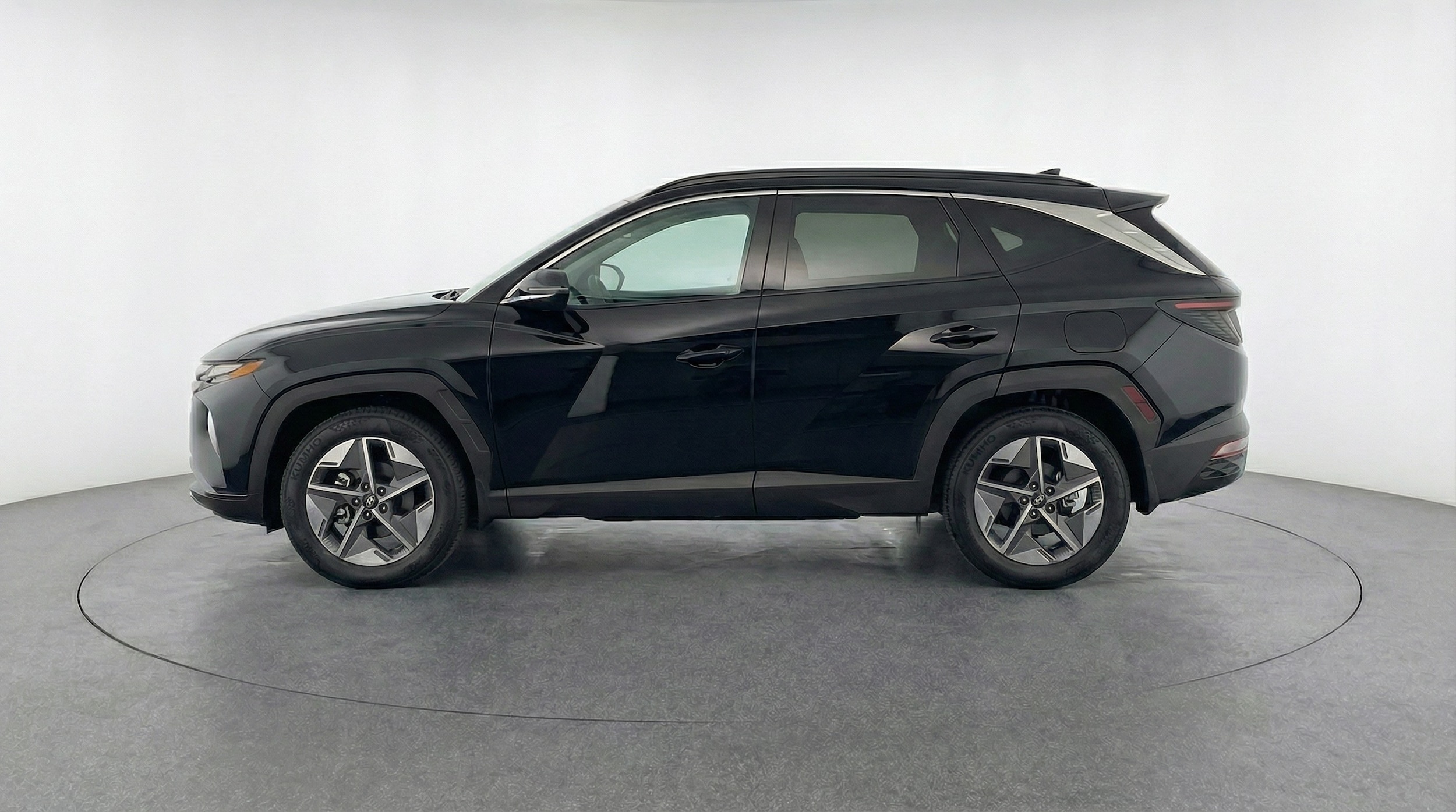 Thumbnail: 2025 Hyundai Tucson - 4