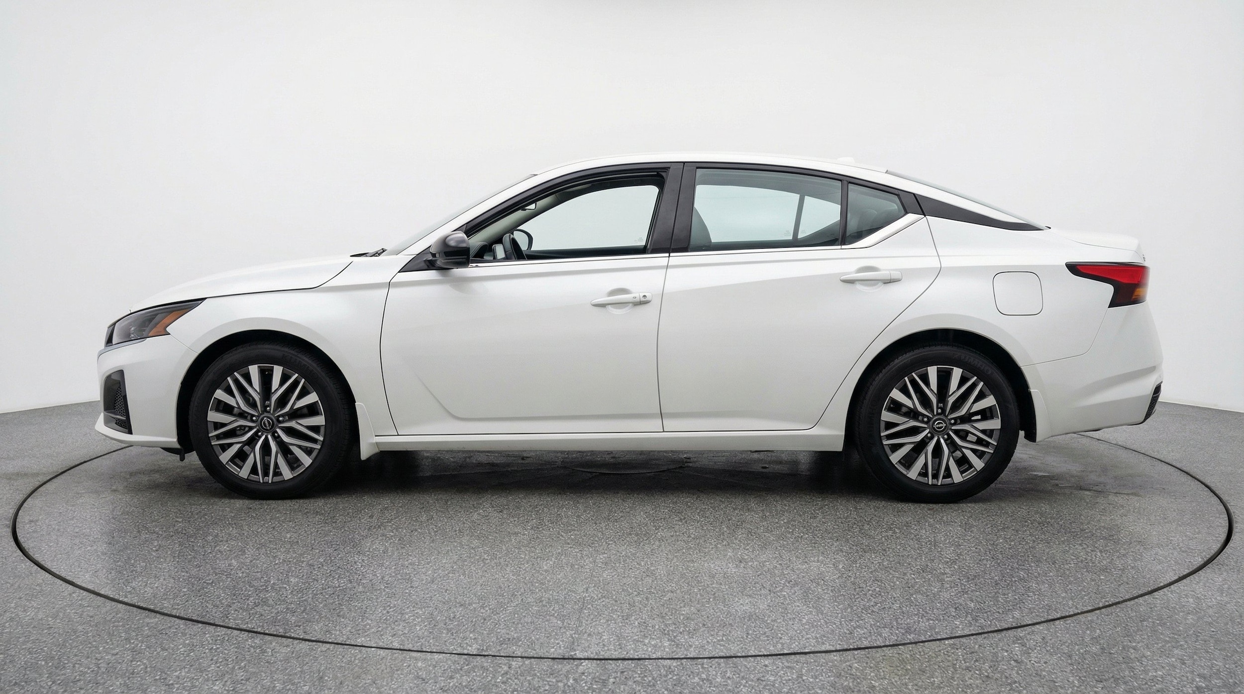 Thumbnail: 2026 Nissan Altima - 5