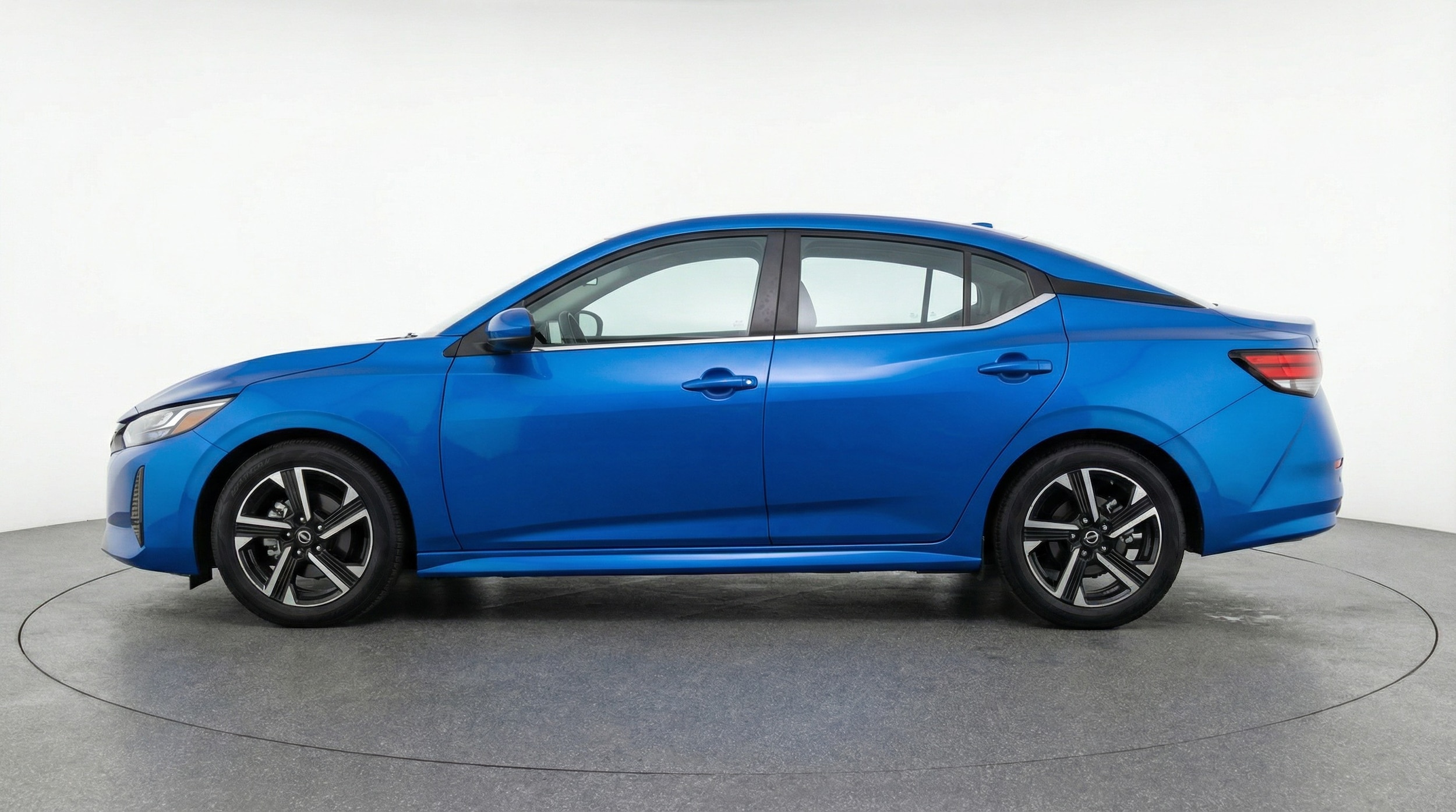 Thumbnail: 2025 Nissan Sentra - 4