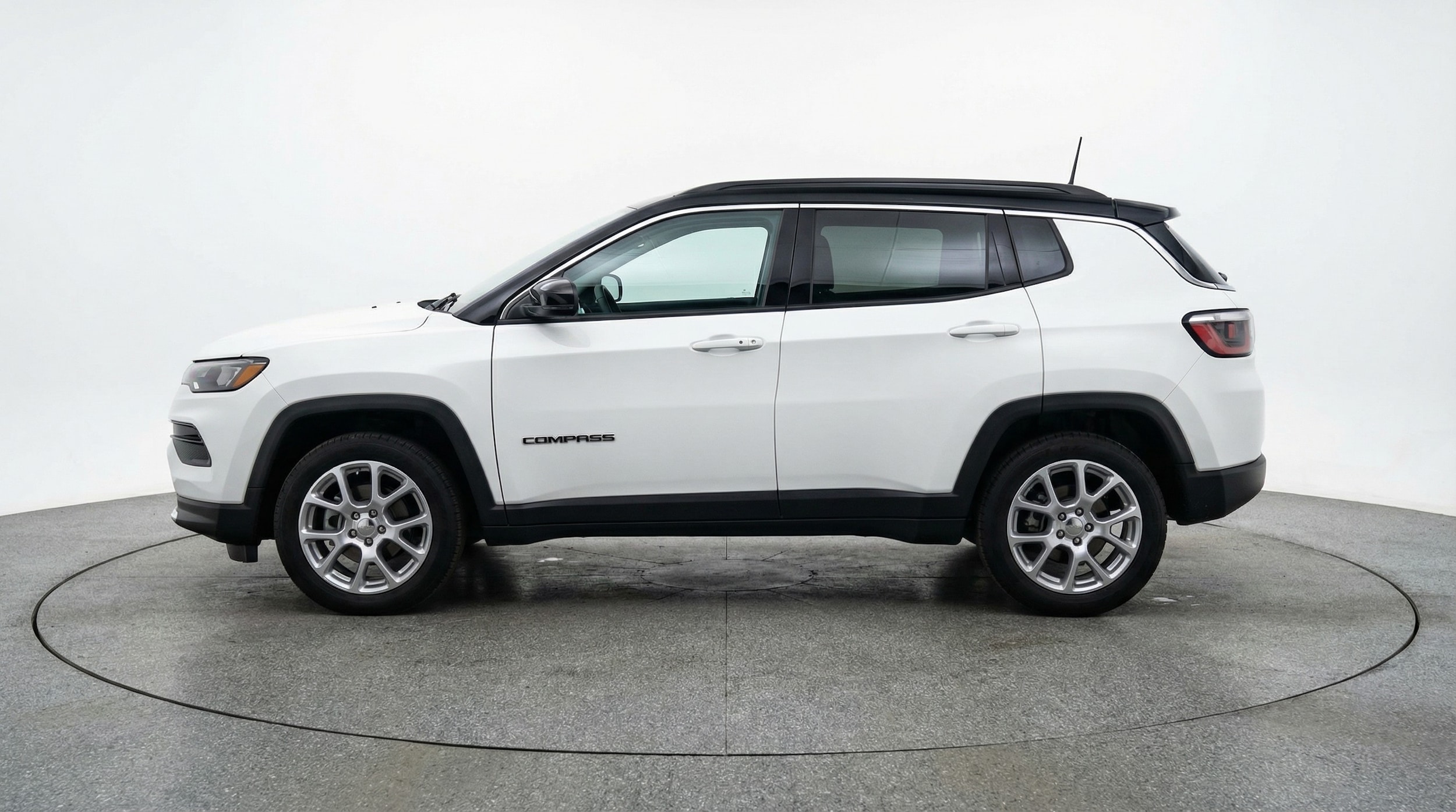 Thumbnail: 2025 Jeep Compass - 4