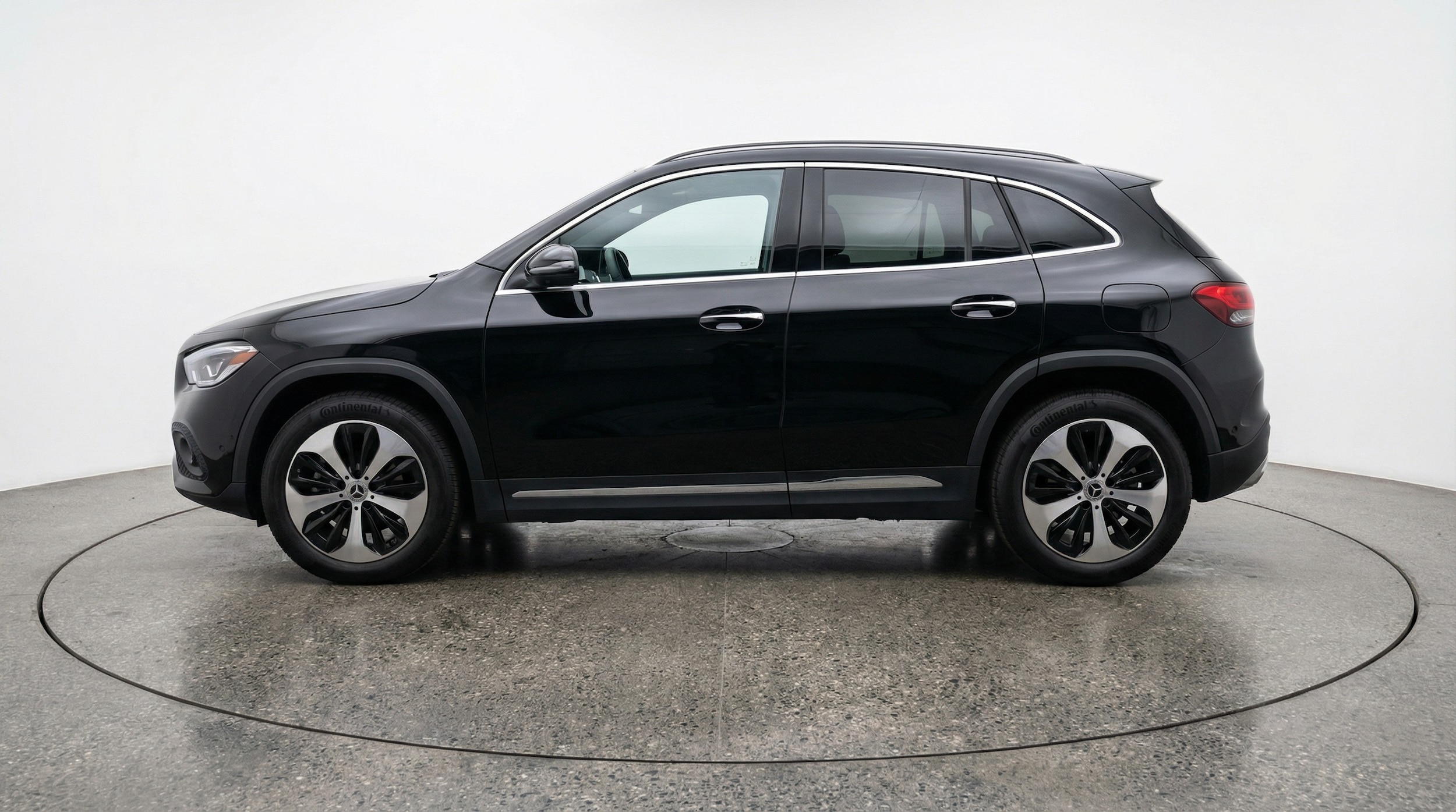 Thumbnail: 2025 Mercedes-Benz GLA - 4