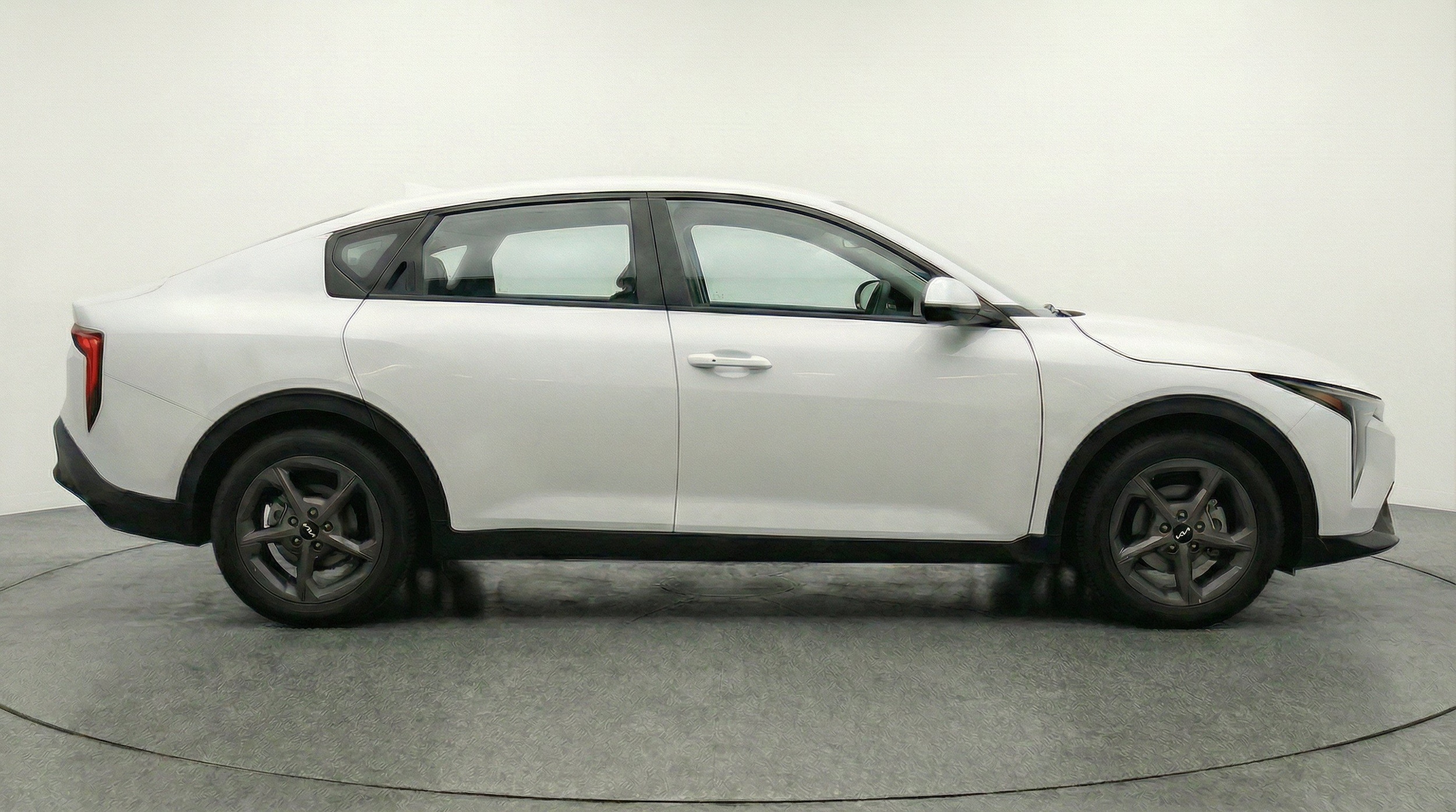 Thumbnail: 2025 Kia K4 - 11