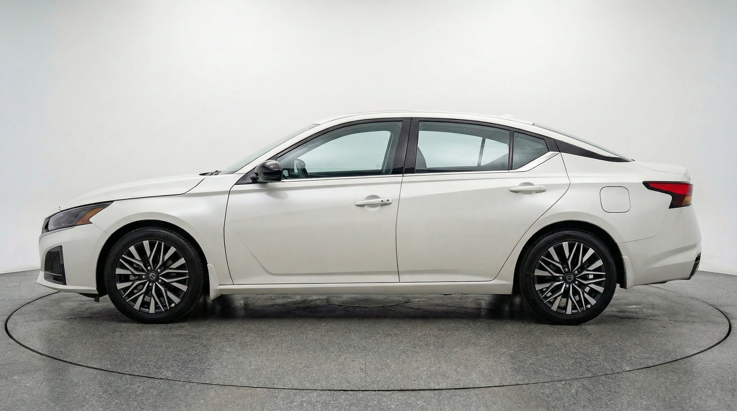 Thumbnail: 2026 Nissan Altima - 5