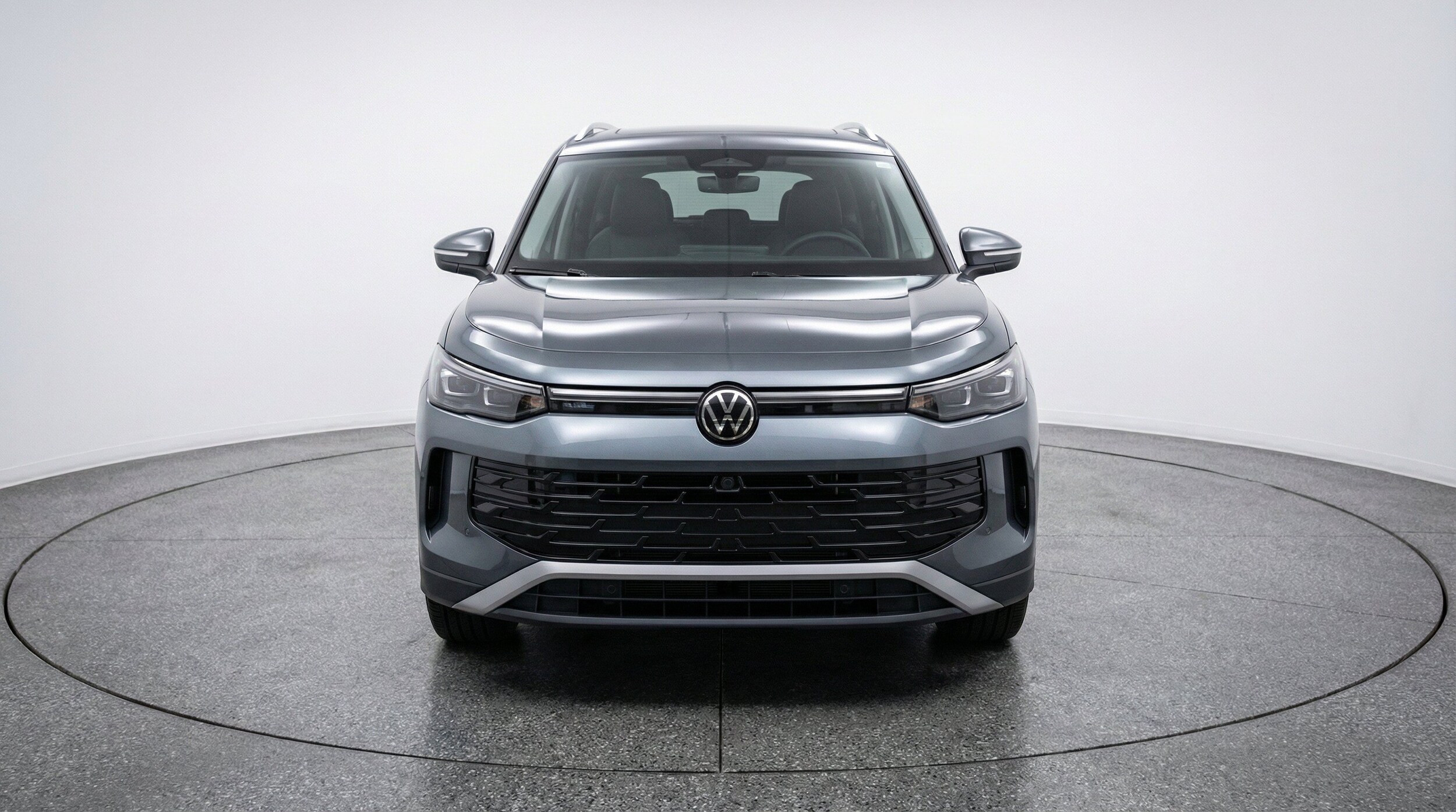Thumbnail: 2026 Volkswagen Tiguan - 2
