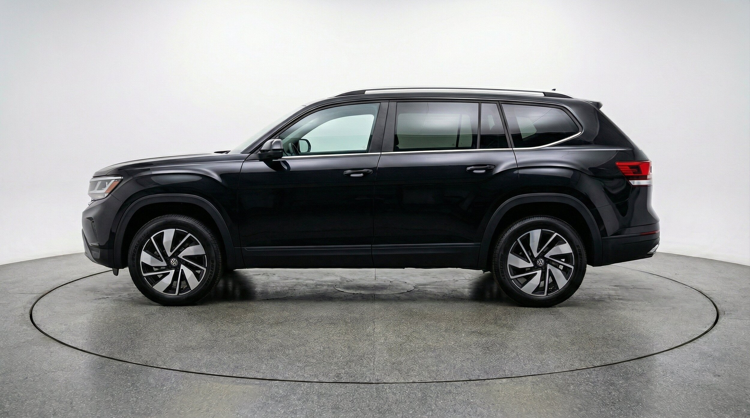 Thumbnail: 2026 Volkswagen Atlas - 5