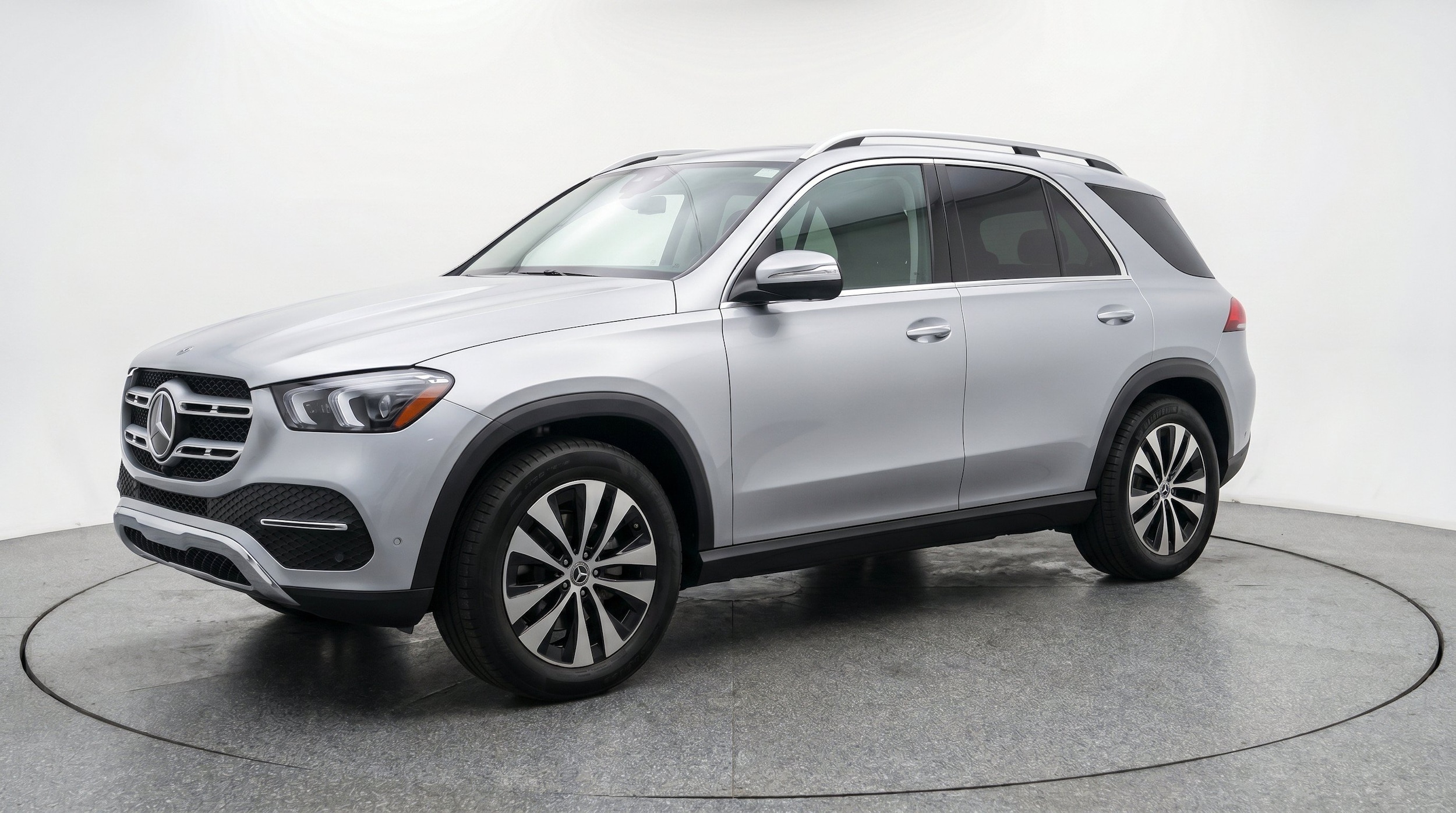 Thumbnail: 2026 Mercedes-Benz GLE - 3