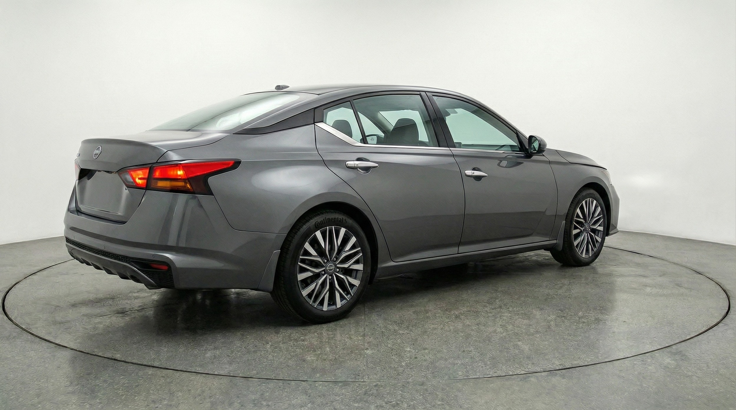 Thumbnail: 2025 Nissan Altima - 7