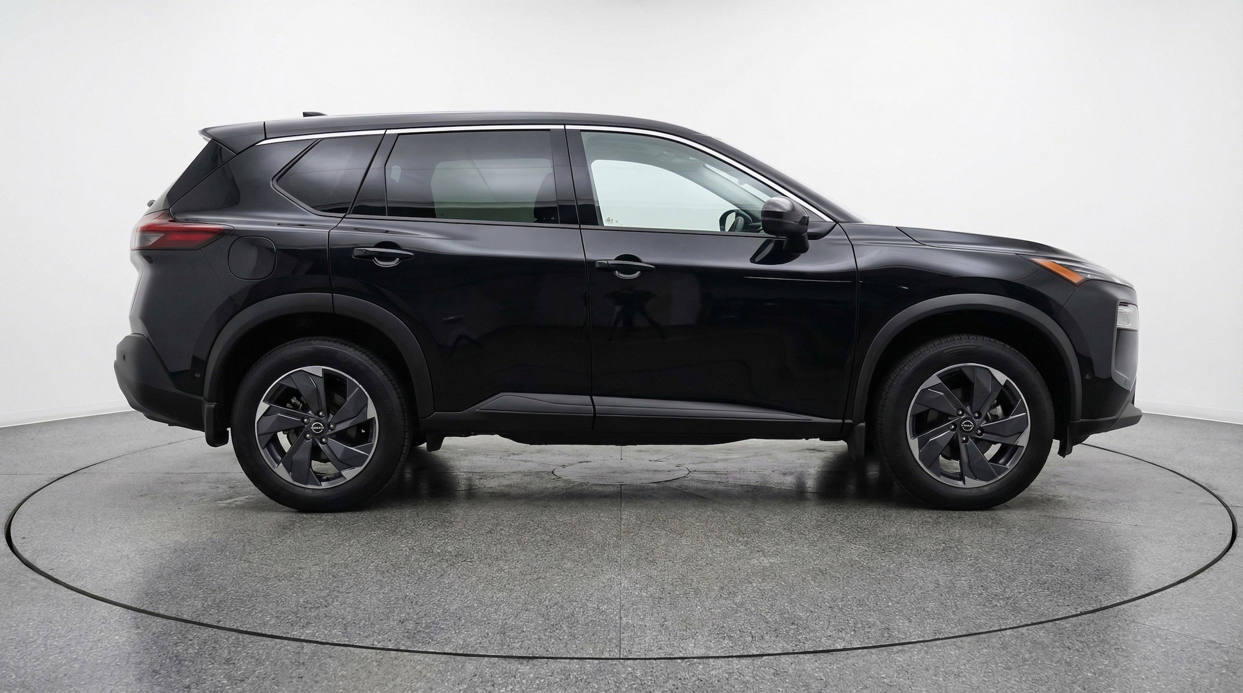 Thumbnail: 2025 Nissan Rogue - 11