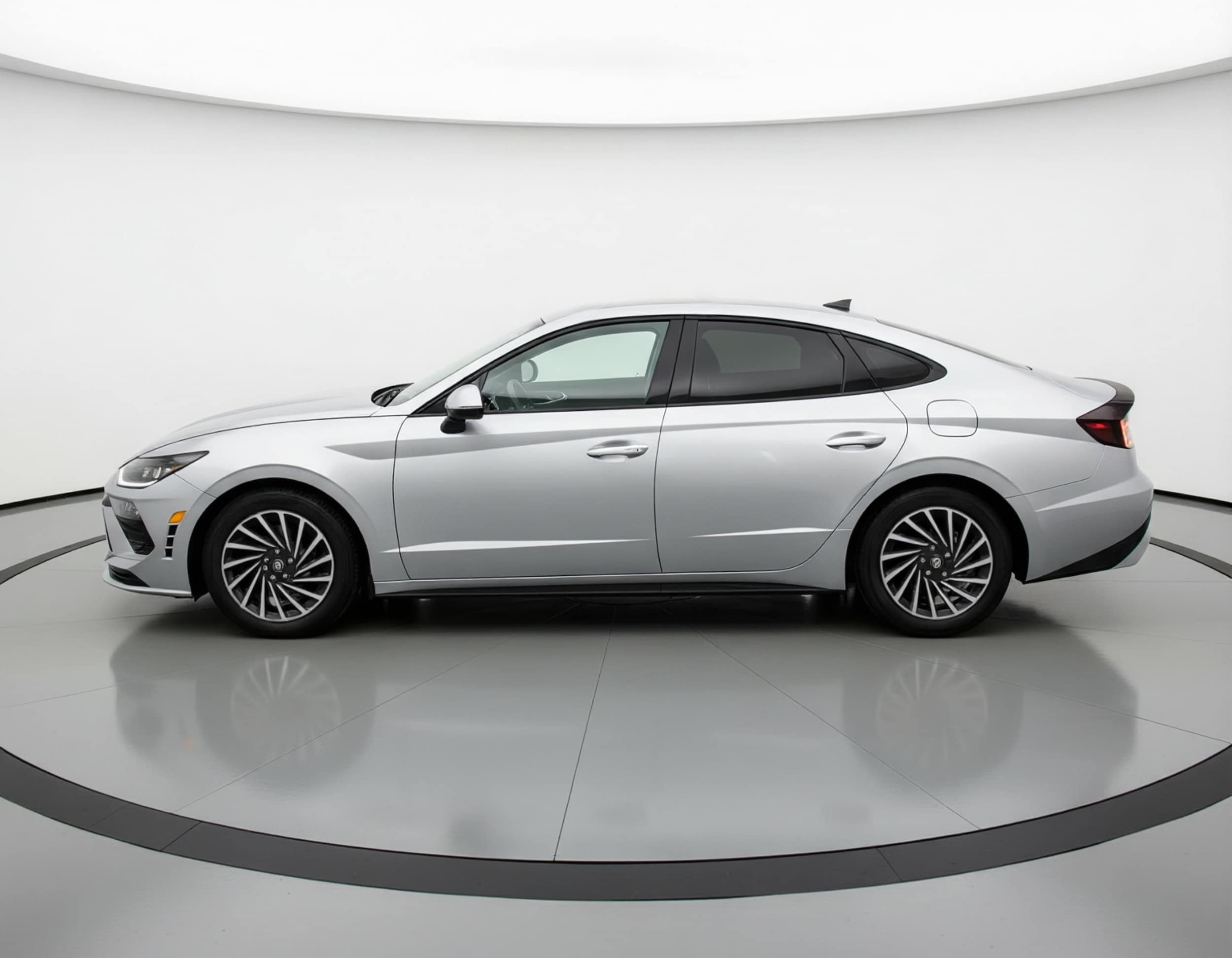 Thumbnail: 2025 Hyundai Sonata - 4