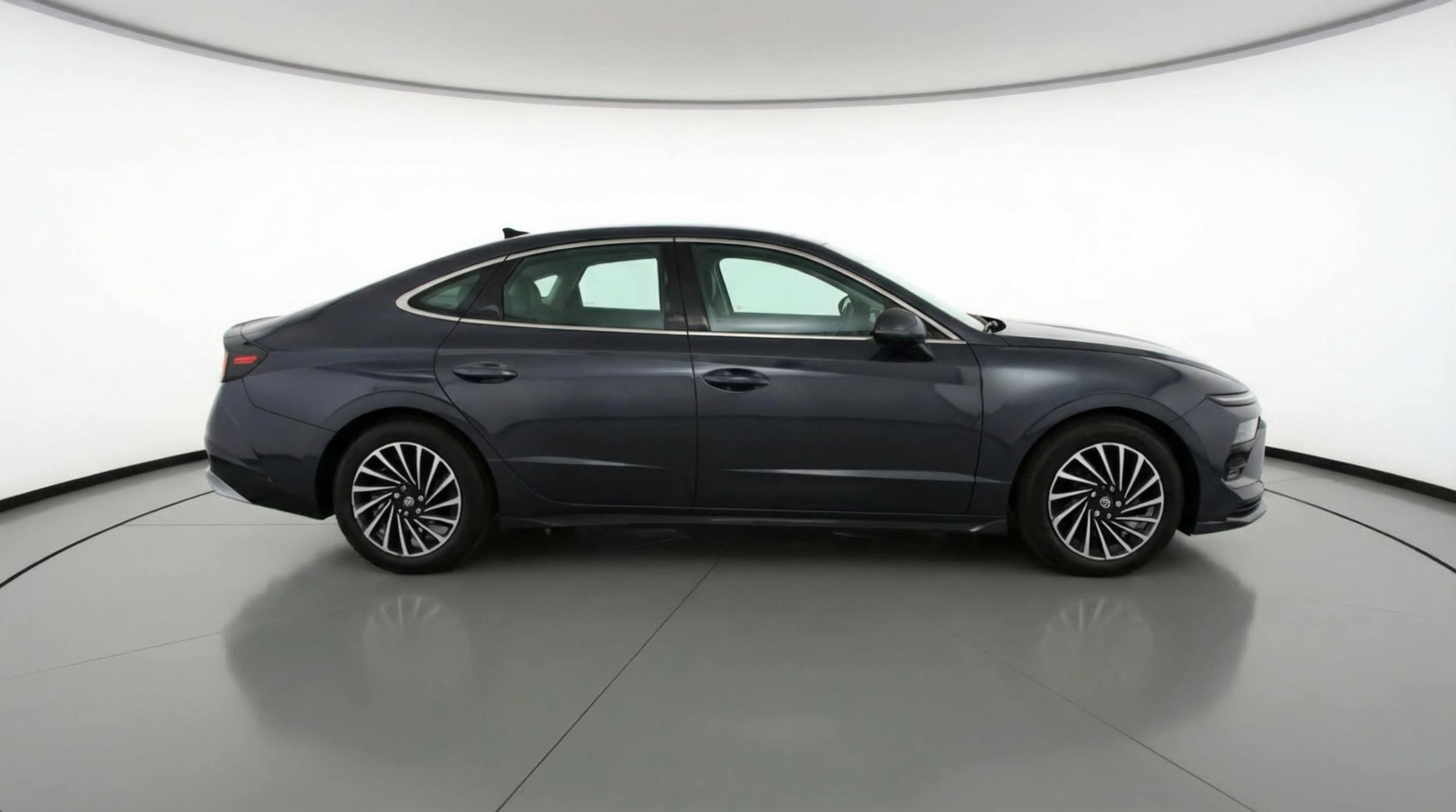 Thumbnail: 2025 Hyundai Sonata - 8