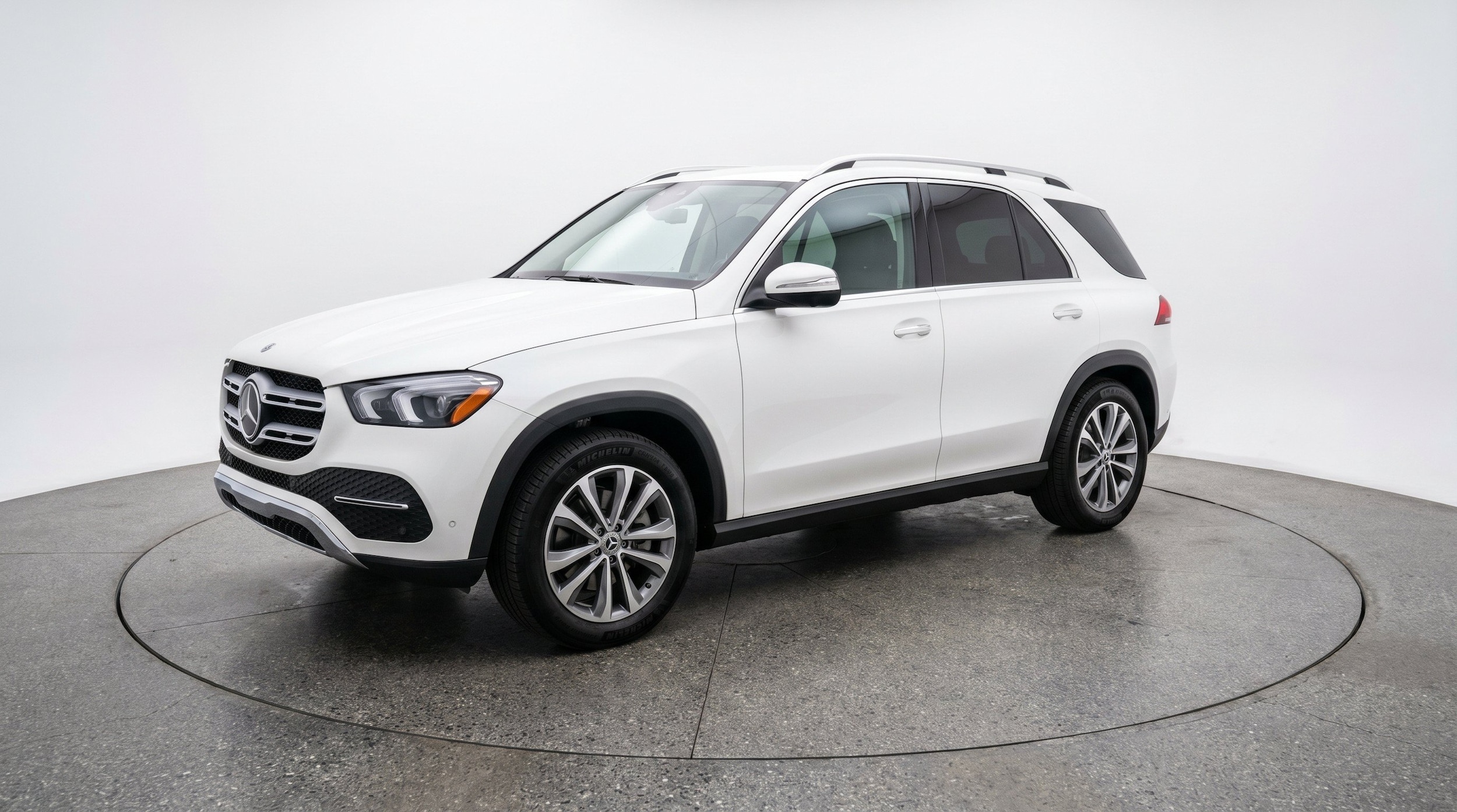 Thumbnail: 2026 Mercedes-Benz GLE - 3