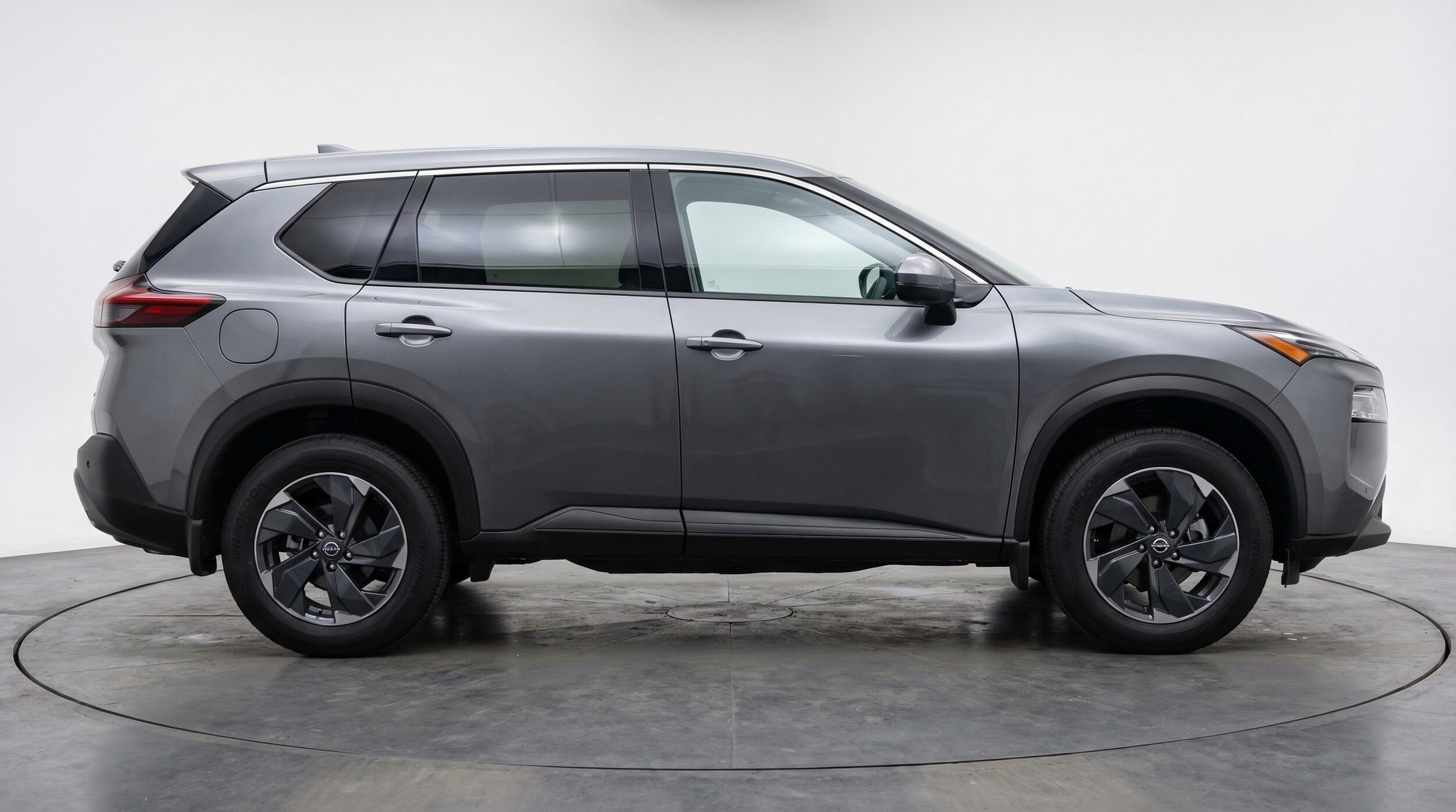 Thumbnail: 2025 Nissan Rogue - 8