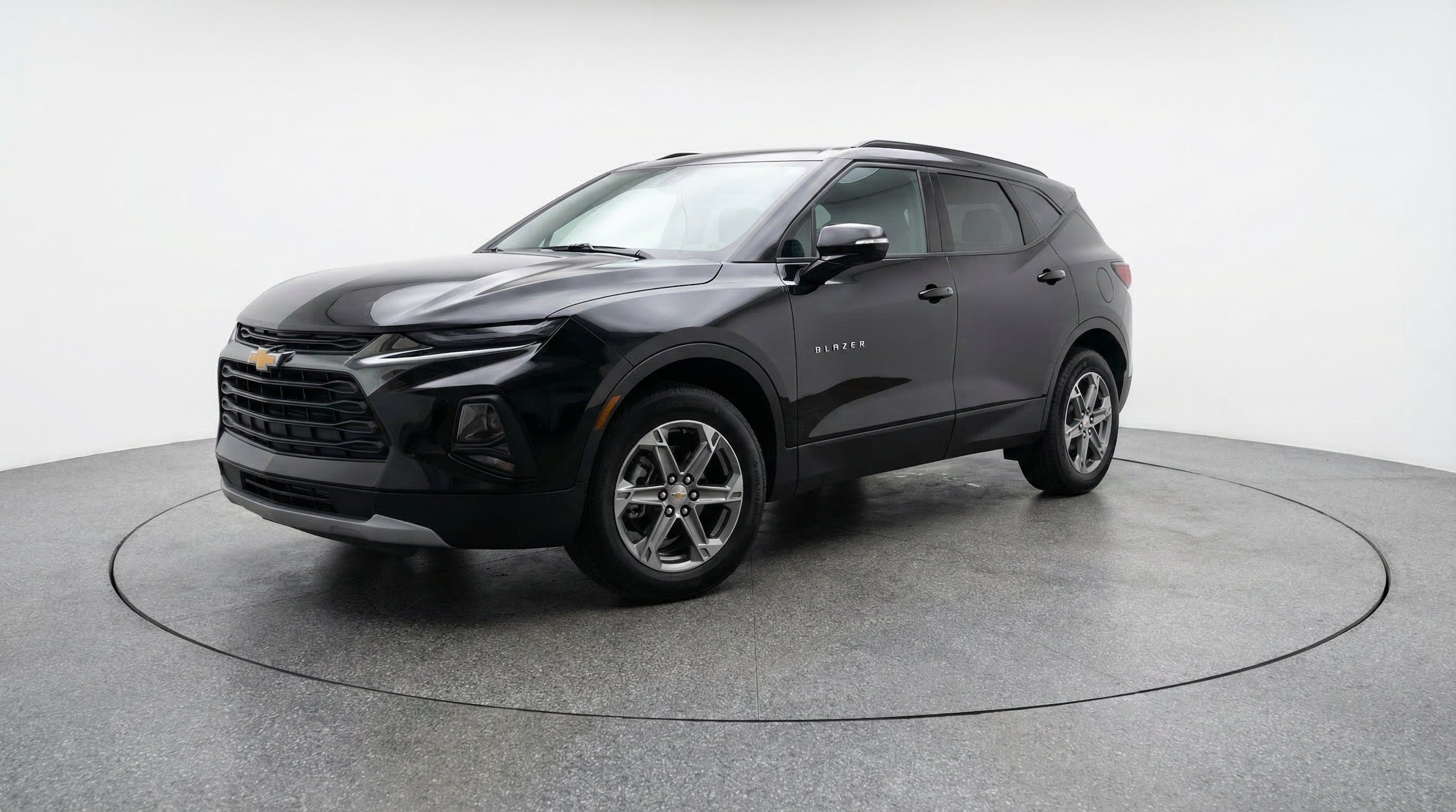 Thumbnail: 2025 Chevrolet Blazer - 3