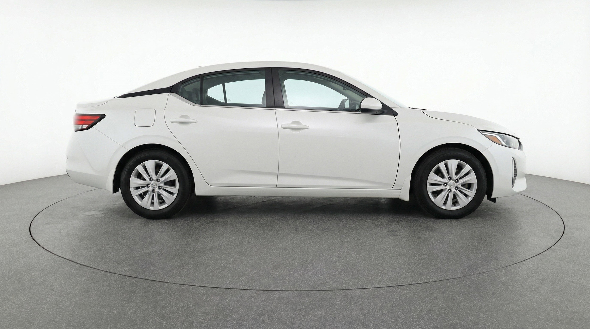 Thumbnail: 2025 Nissan Sentra - 11