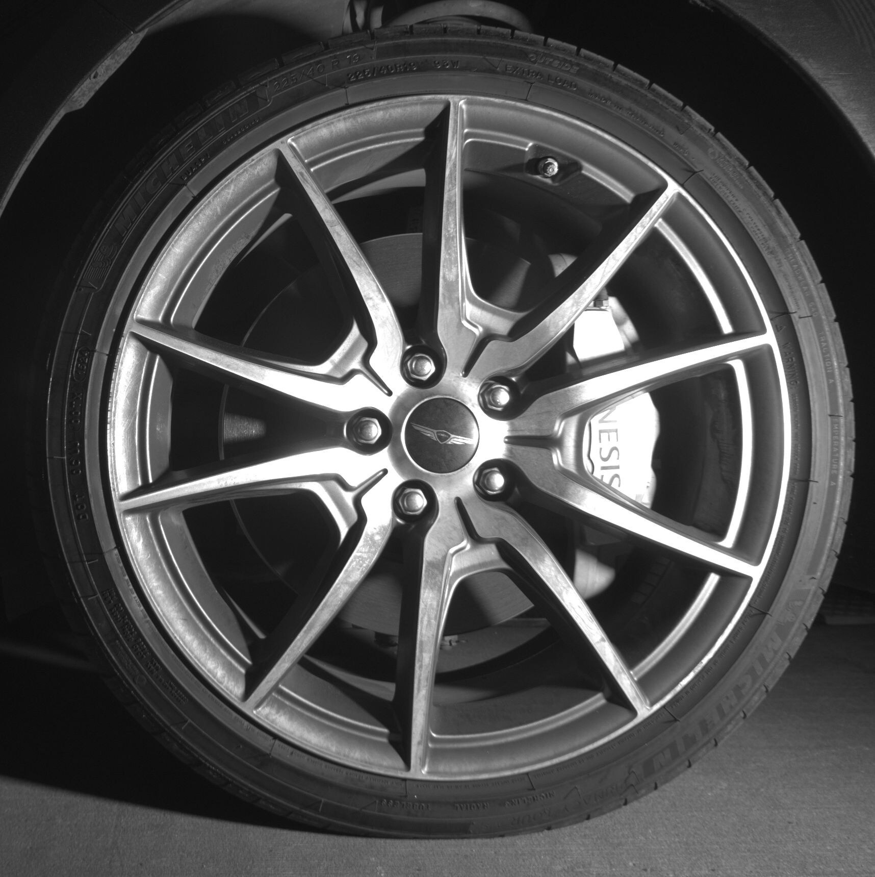 Thumbnail: 2025 Genesis G70 - 9