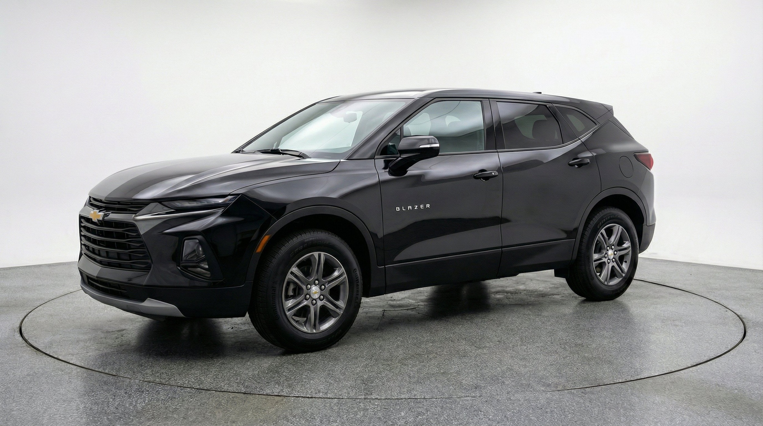 Thumbnail: 2026 Chevrolet Blazer - 3
