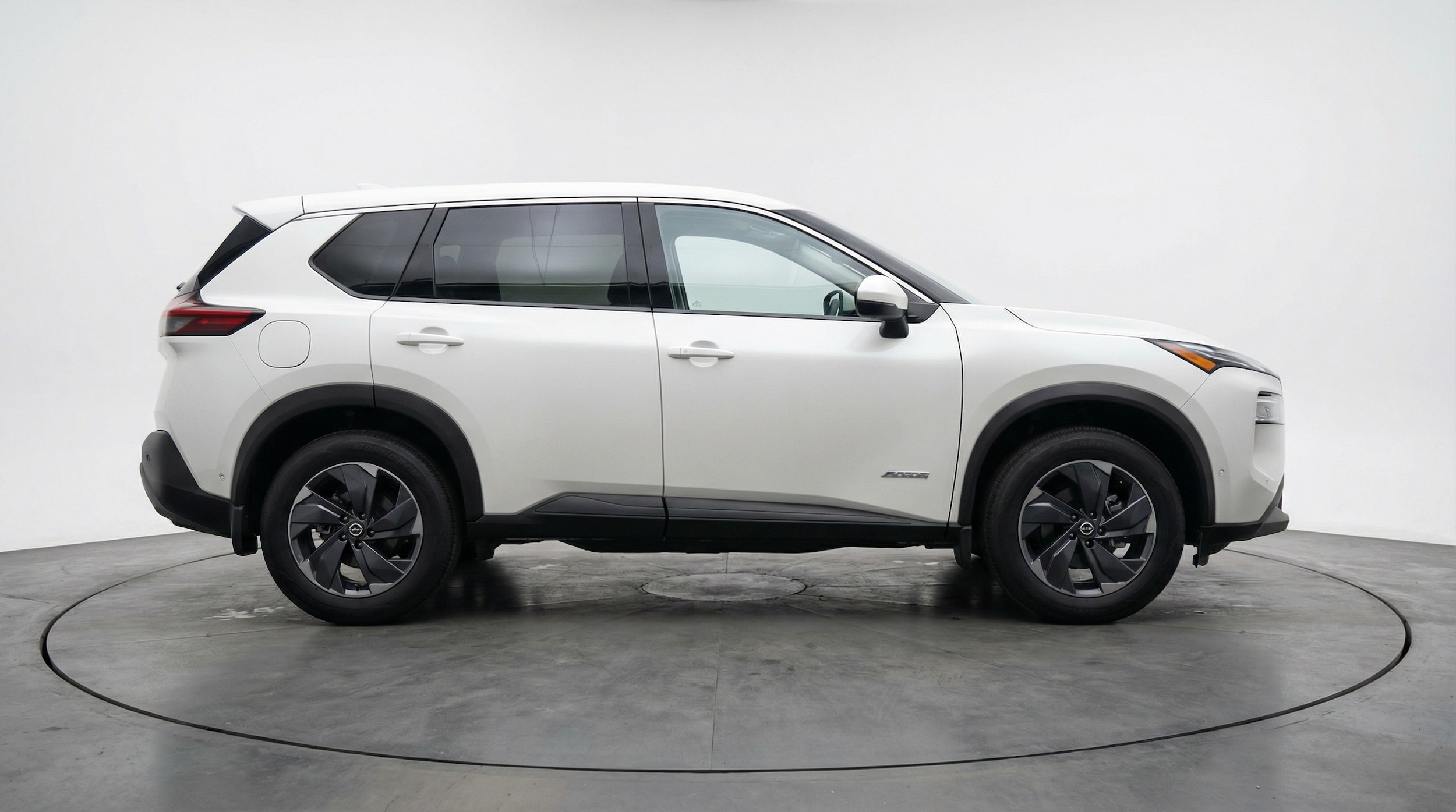 Thumbnail: 2025 Nissan Rogue - 8