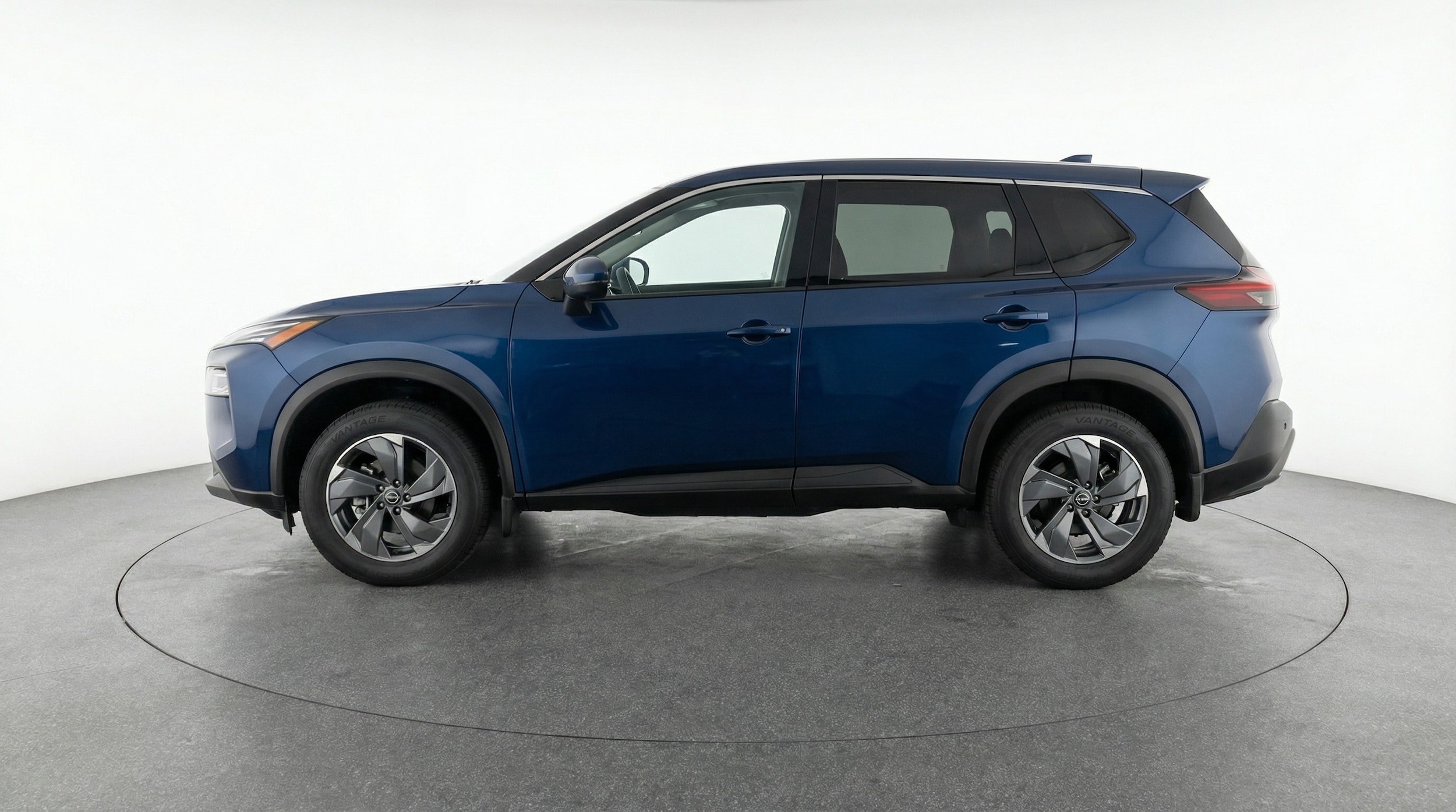 Thumbnail: 2025 Nissan Rogue - 4