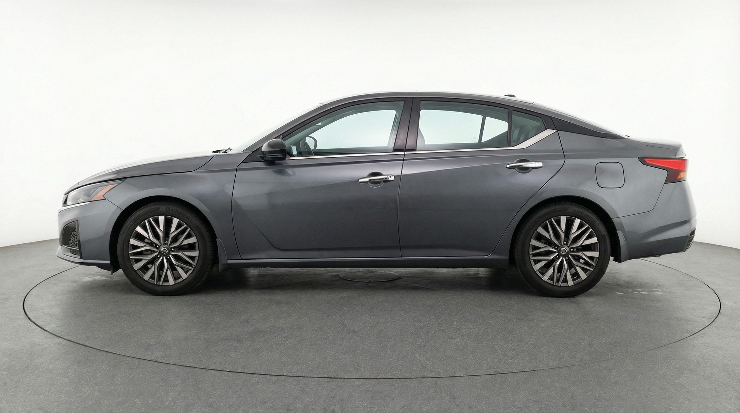 Thumbnail: 2025 Nissan Altima - 4