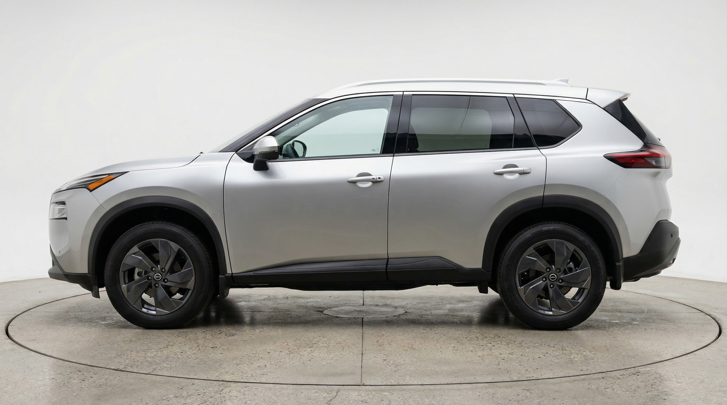 Thumbnail: 2025 Nissan Rogue - 4